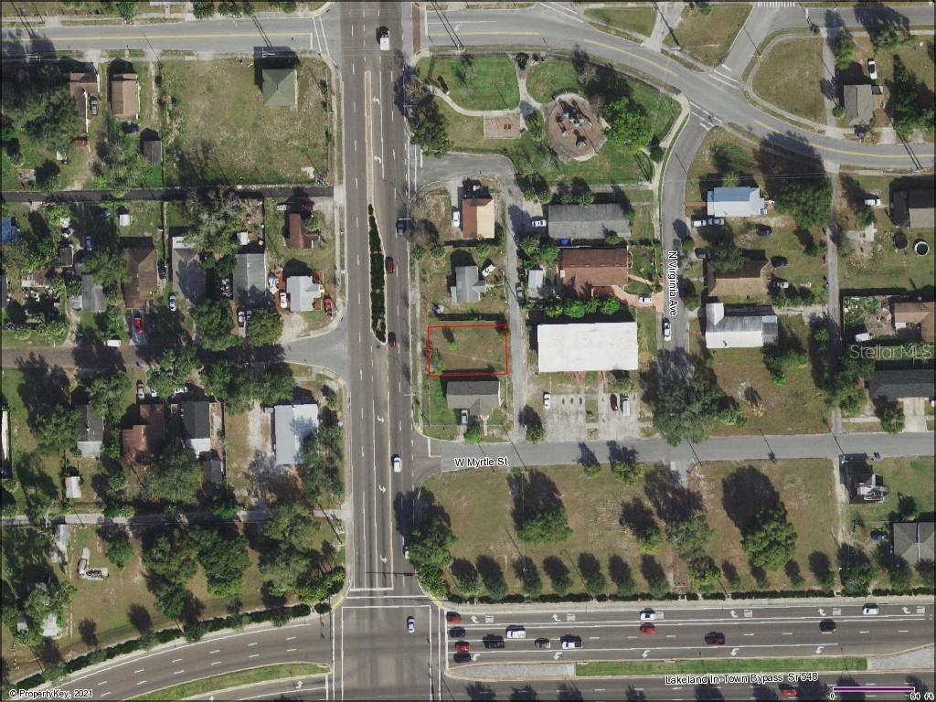 Photo of 429 W MYRTLE STREET LAKELAND FL 33815