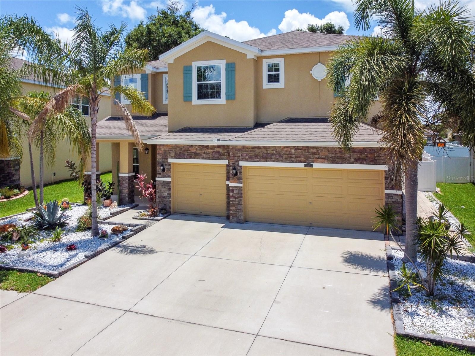 Photo of 10413 HAMPTON MEADOW WAY RIVERVIEW FL 33578