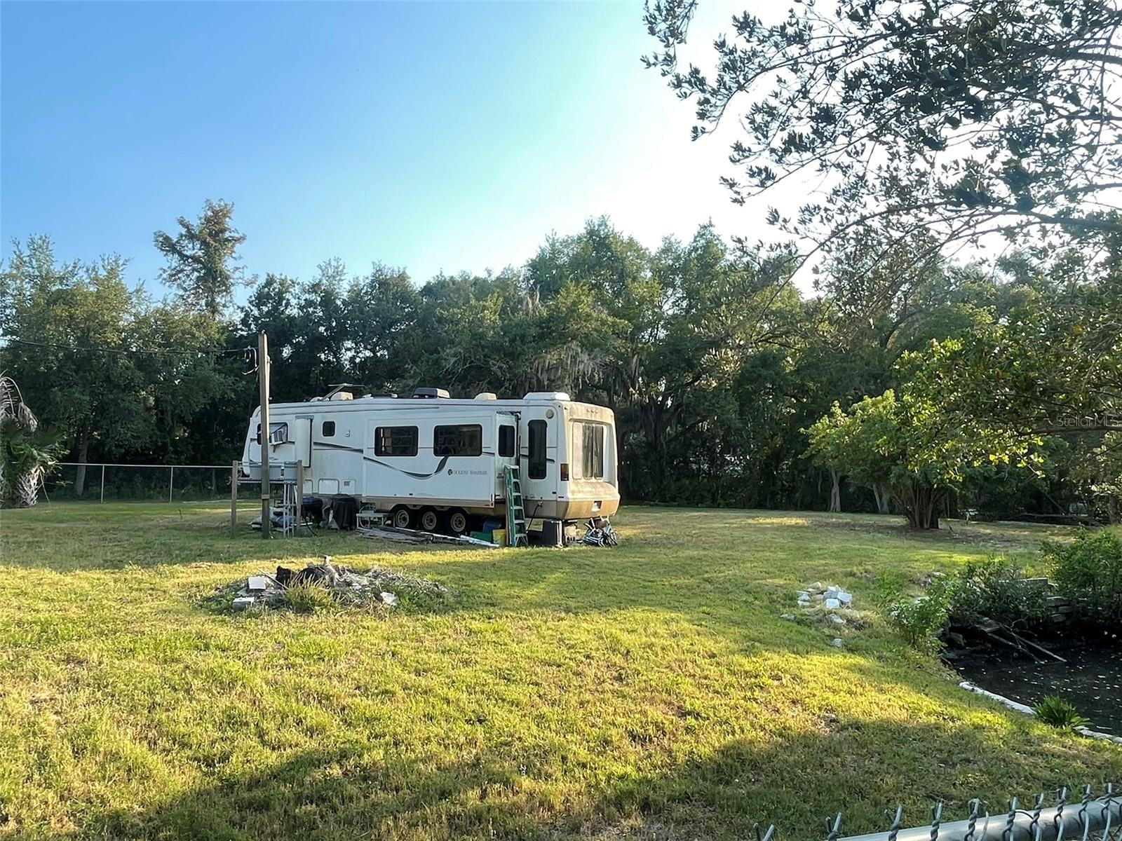 Photo of 10020 LINDA STREET GIBSONTON FL 33534