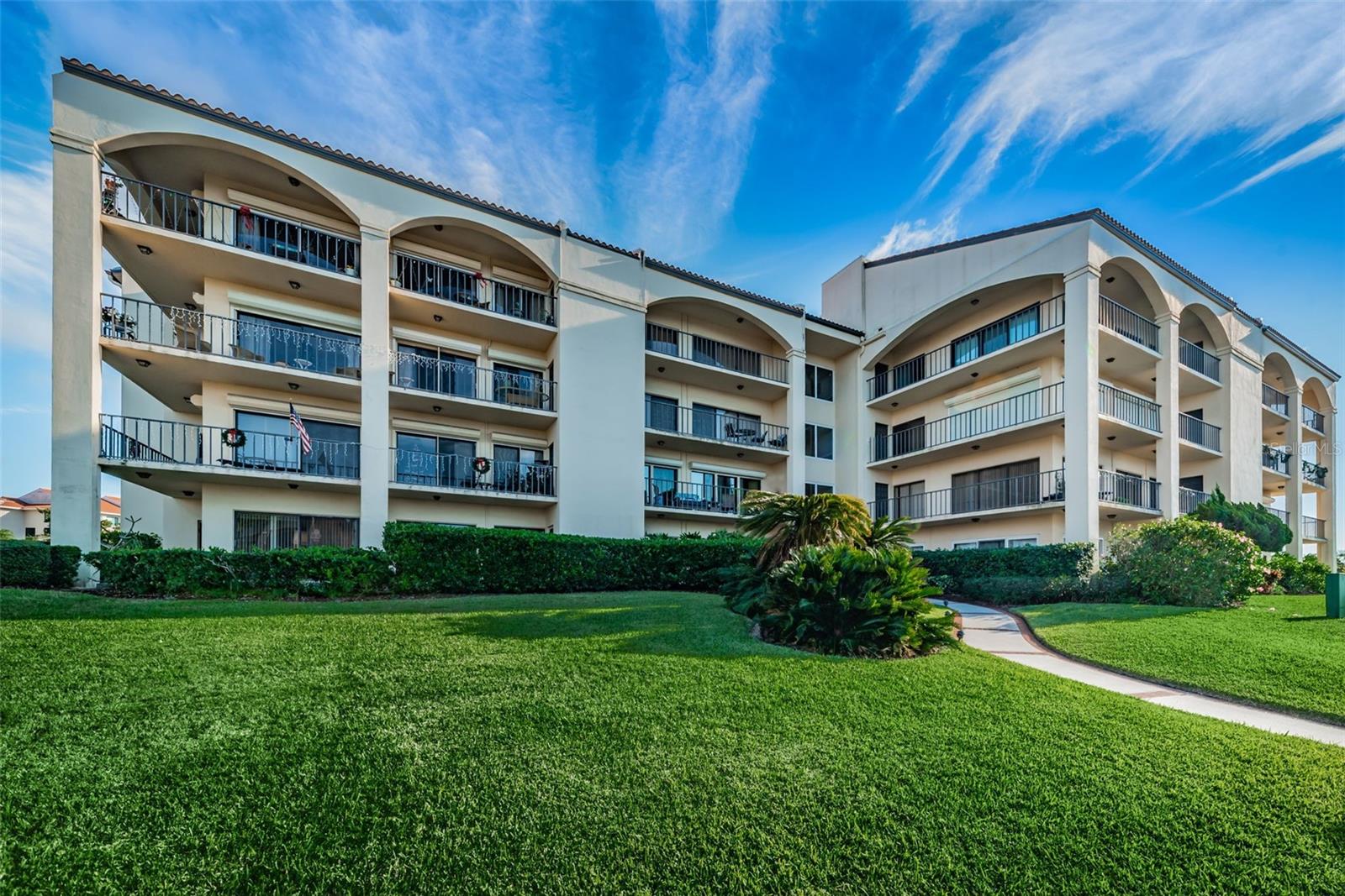Photo of 101 MARINER DRIVE #101 TARPON SPRINGS FL 34689
