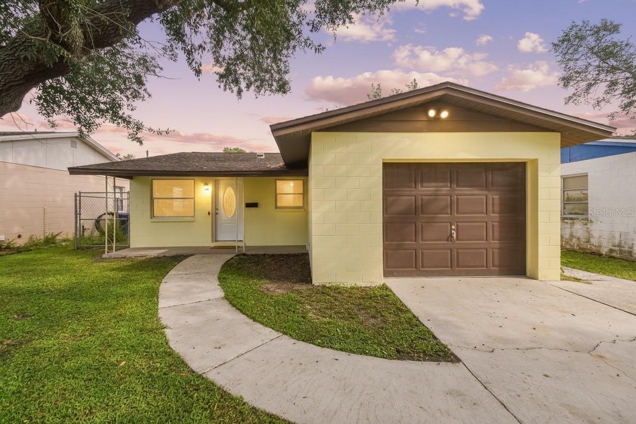 Photo of 231 93RD AVENUE ST PETERSBURG FL 33702