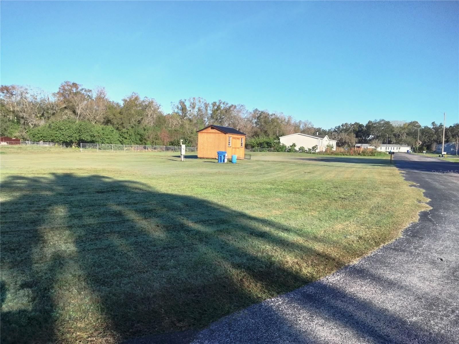 Photo of 9138 WOOD TERRACE DRIVE TAMPA FL 33637