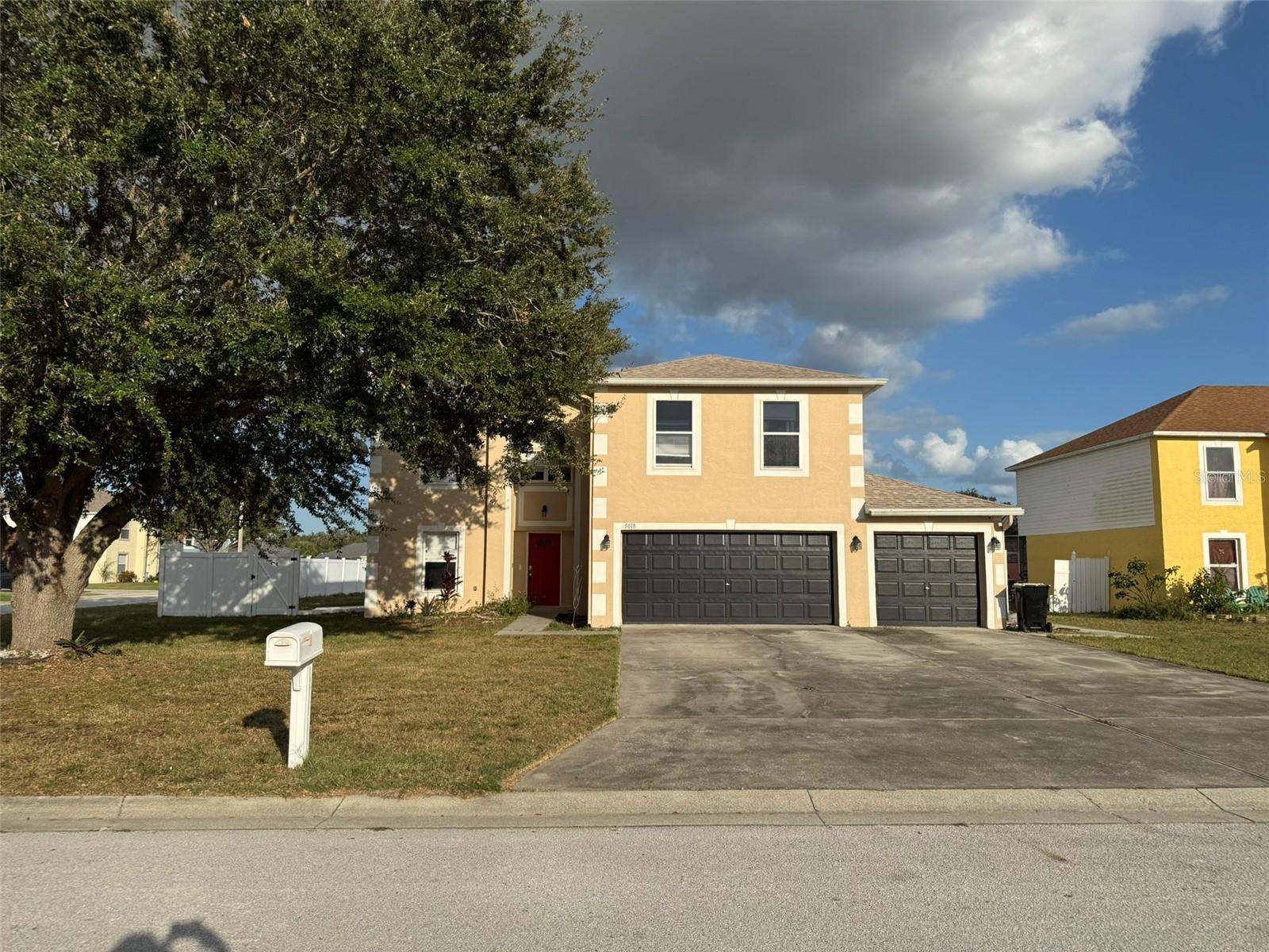Photo of 5018 STRADA DRIVE WINTER HAVEN FL 33880