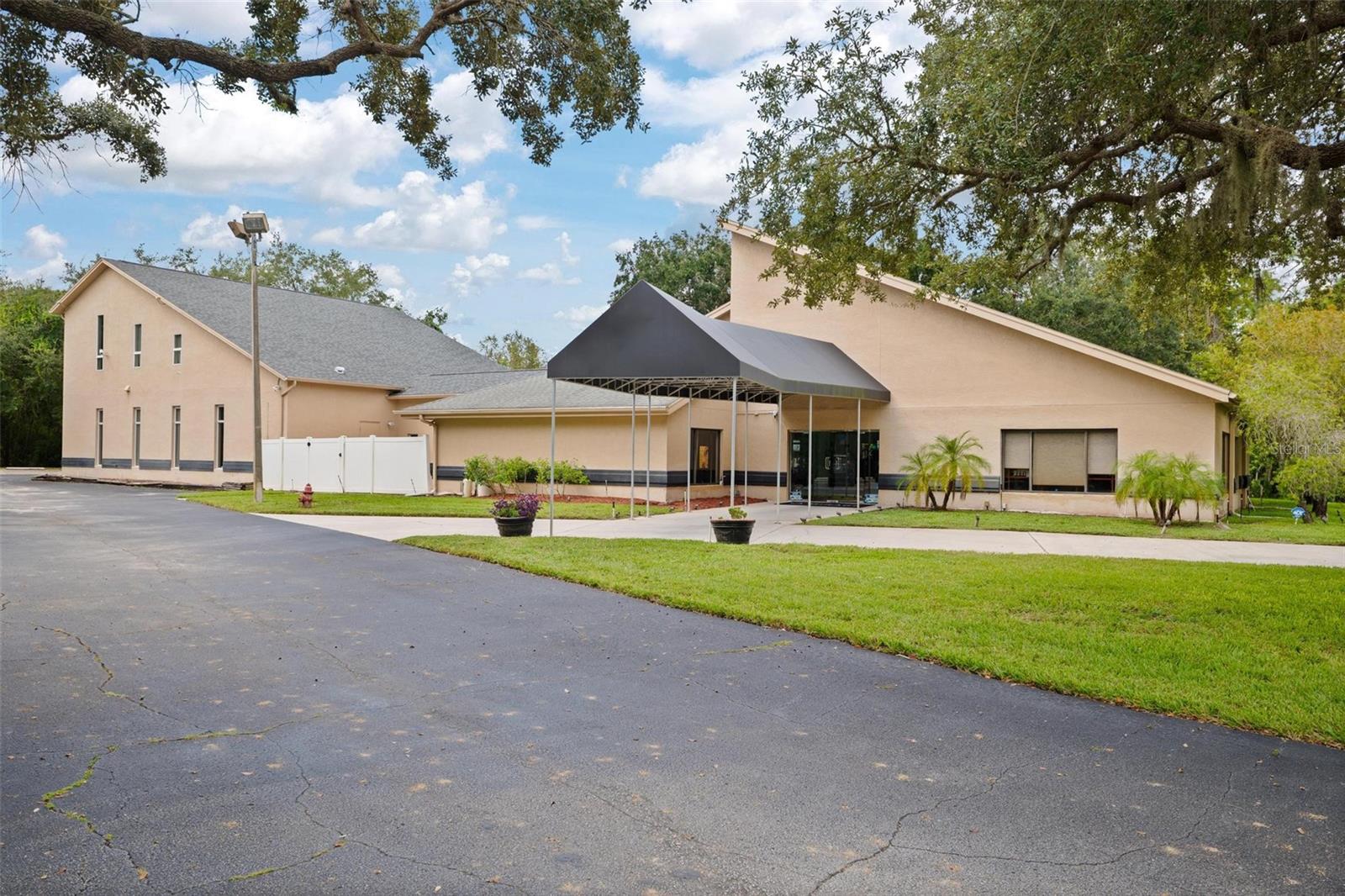 Photo of 3730 TAMPA ROAD #3730-B PALM HARBOR FL 34684