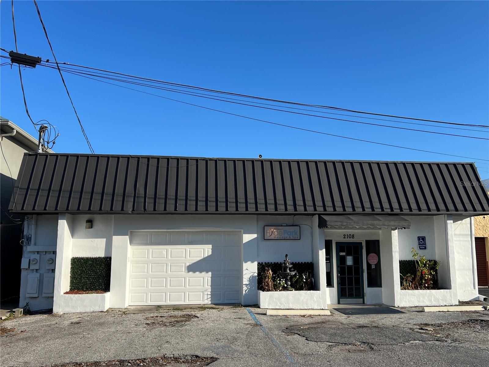 Photo of 2108 W KENNEDY BOULEVARD TAMPA FL 33606