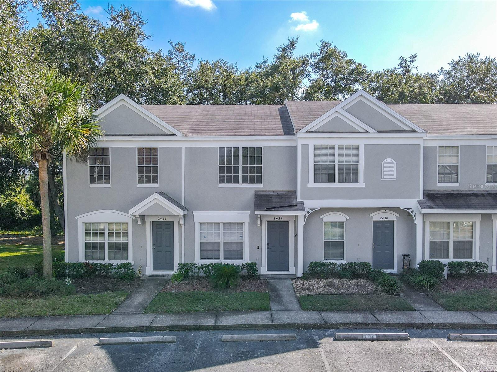 Photo of 2432 LAKE WOODBERRY CIRCLE BRANDON FL 33510