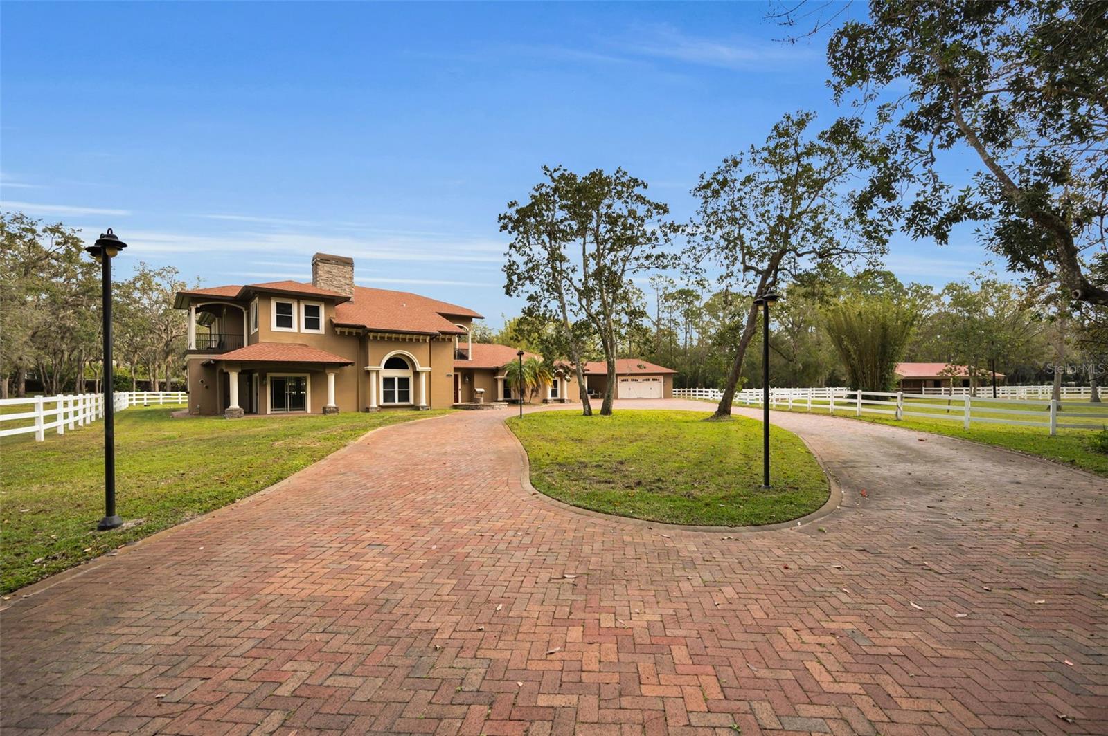Photo of 249 DOGWOOD TRACE TARPON SPRINGS FL 34688