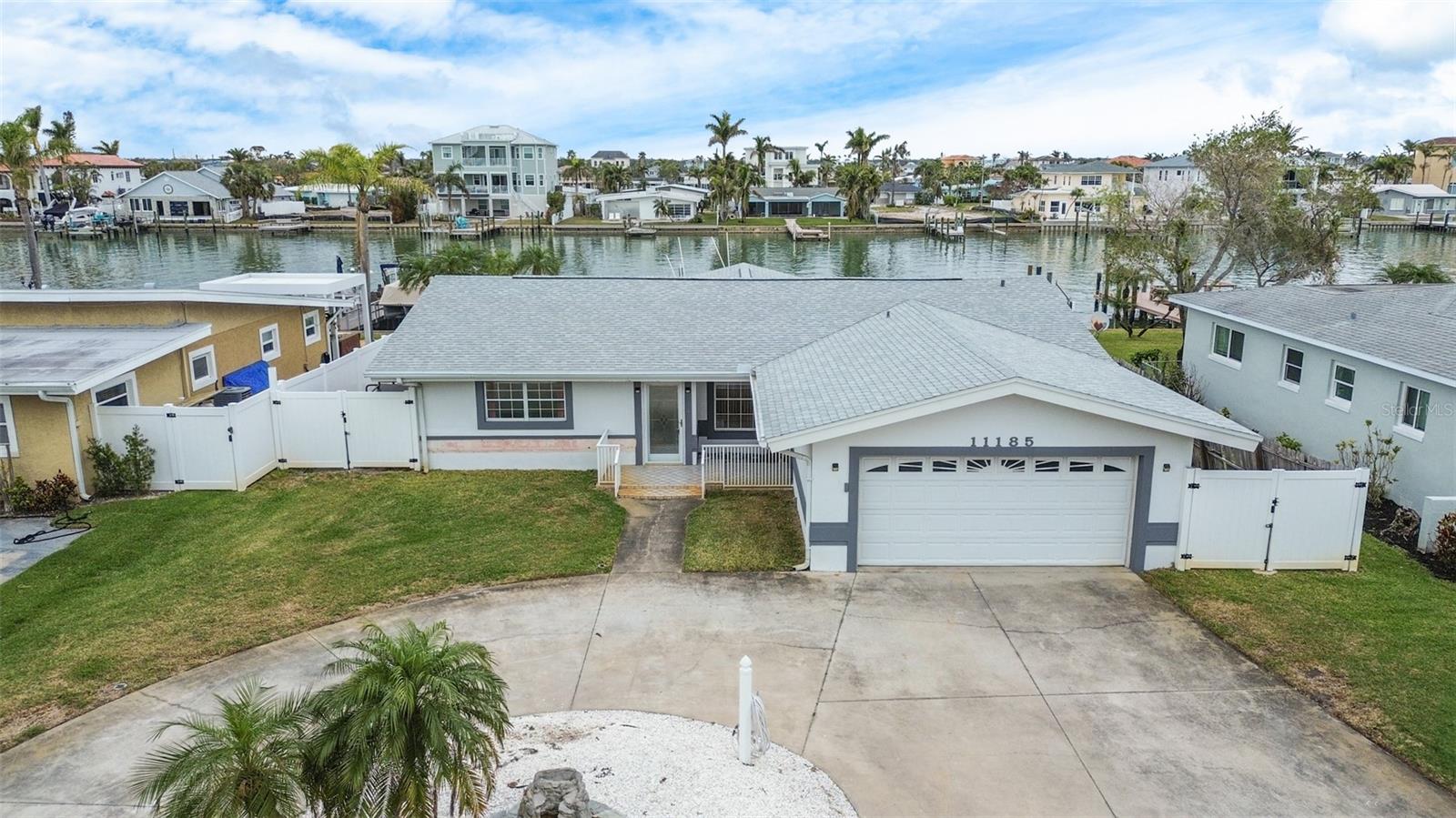 Photo of 11185 5TH STREET TREASURE ISLAND FL 33706