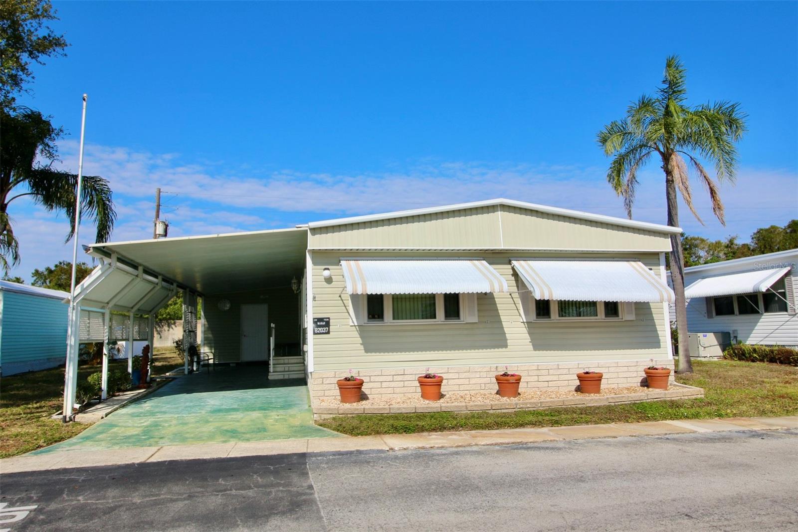 Photo of 82037 5TH AVENUE #37 PINELLAS PARK FL 33781
