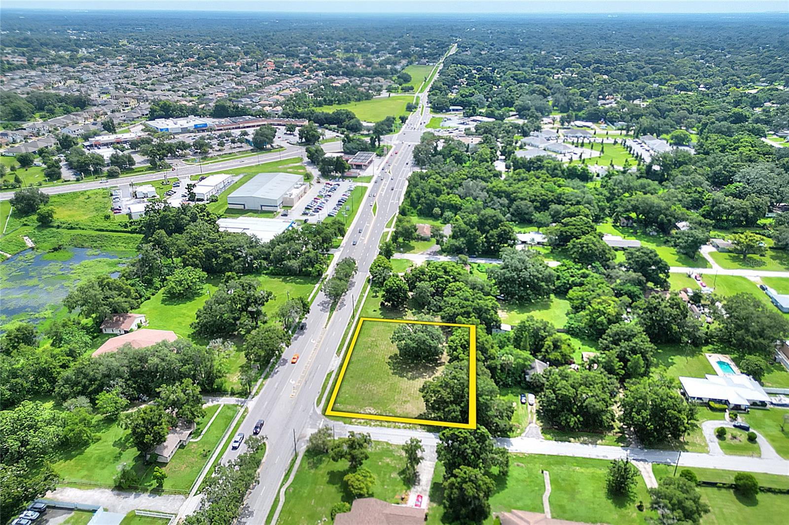 Photo of 703 E LUMSDEN ROAD BRANDON FL 33511
