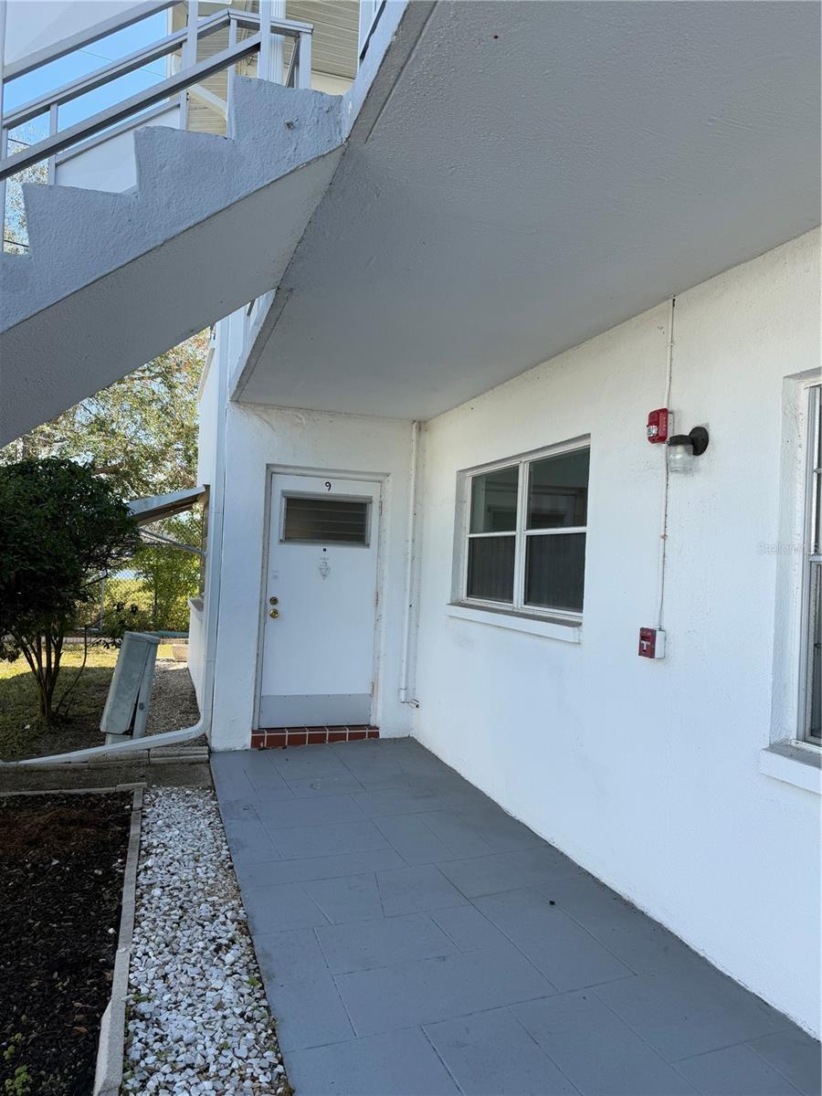 Photo of 5895 18TH STREET #9 ST PETERSBURG FL 33714