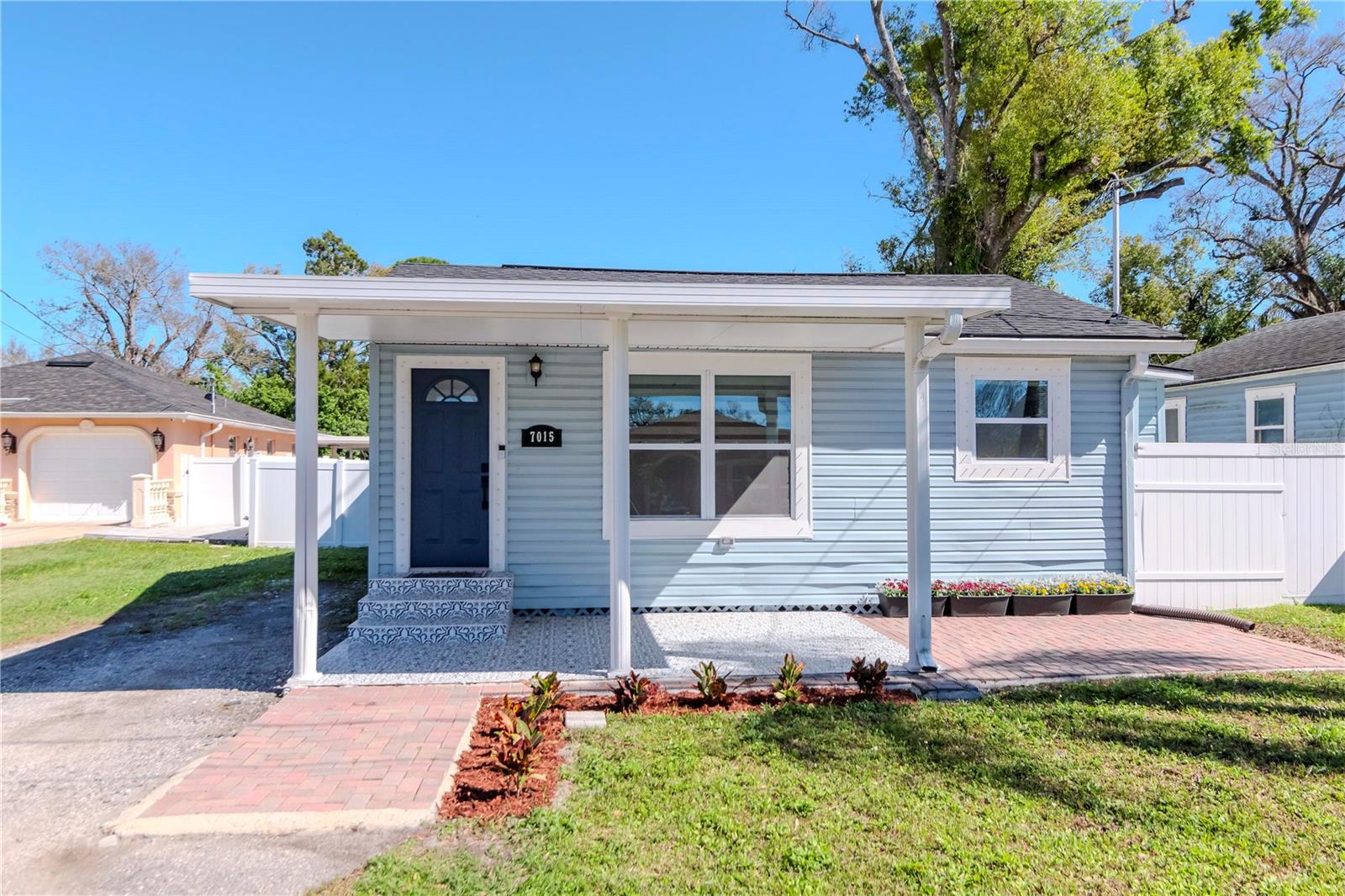 Photo of 7015 N DAKOTA AVENUE TAMPA FL 33604