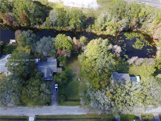 Photo of 11123 LAKE SHORE DRIVE LAND O LAKES FL 34637