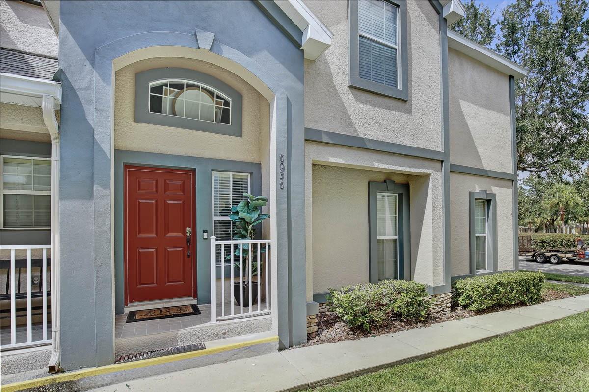 Photo of 6036 FISHHAWK CROSSING BOULEVARD LITHIA FL 33547
