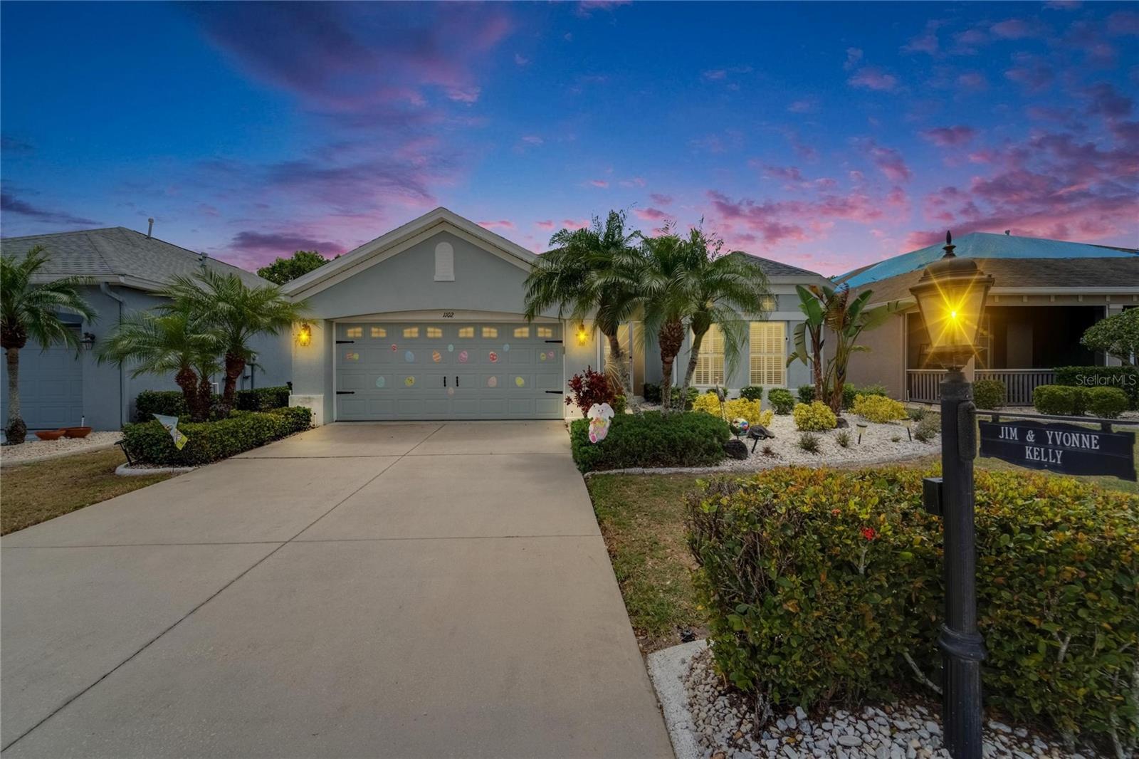 Photo of 1102 EMERALD DUNES DRIVE SUN CITY CENTER FL 33573