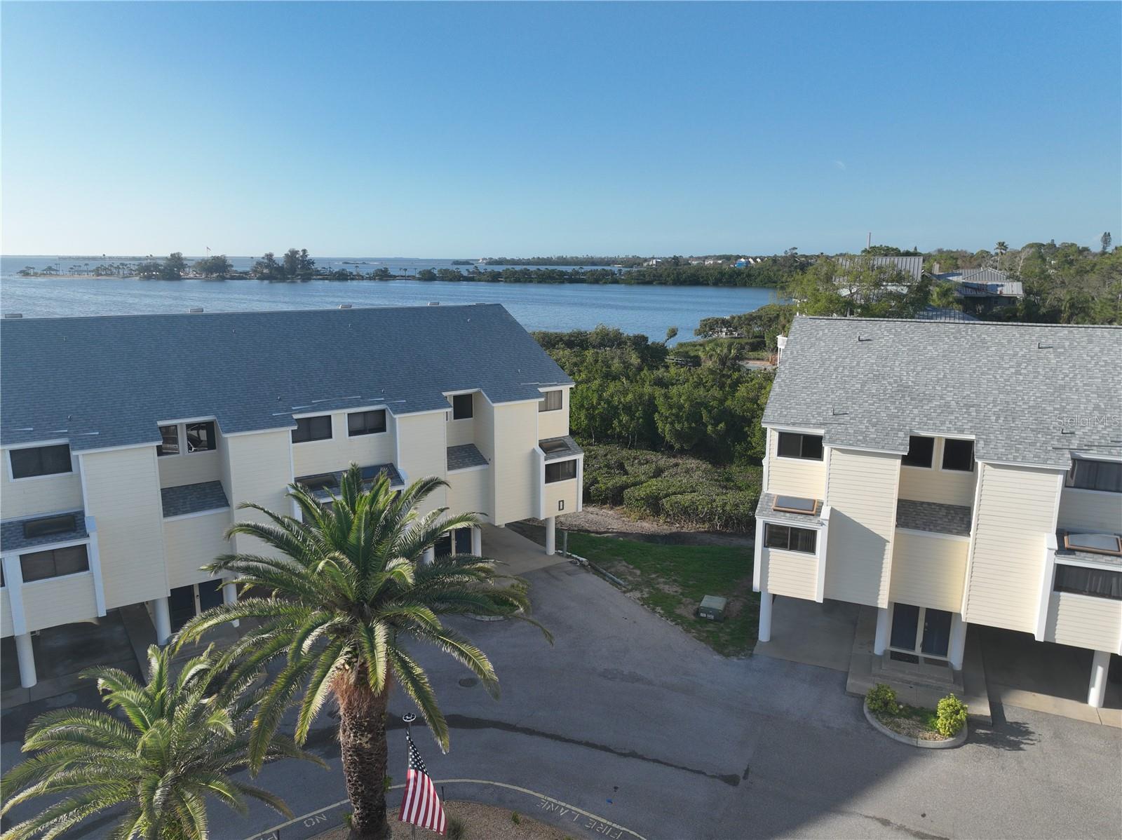 Photo of 1500 SUNSET RD BLDG C #C7 TARPON SPRINGS FL 34689