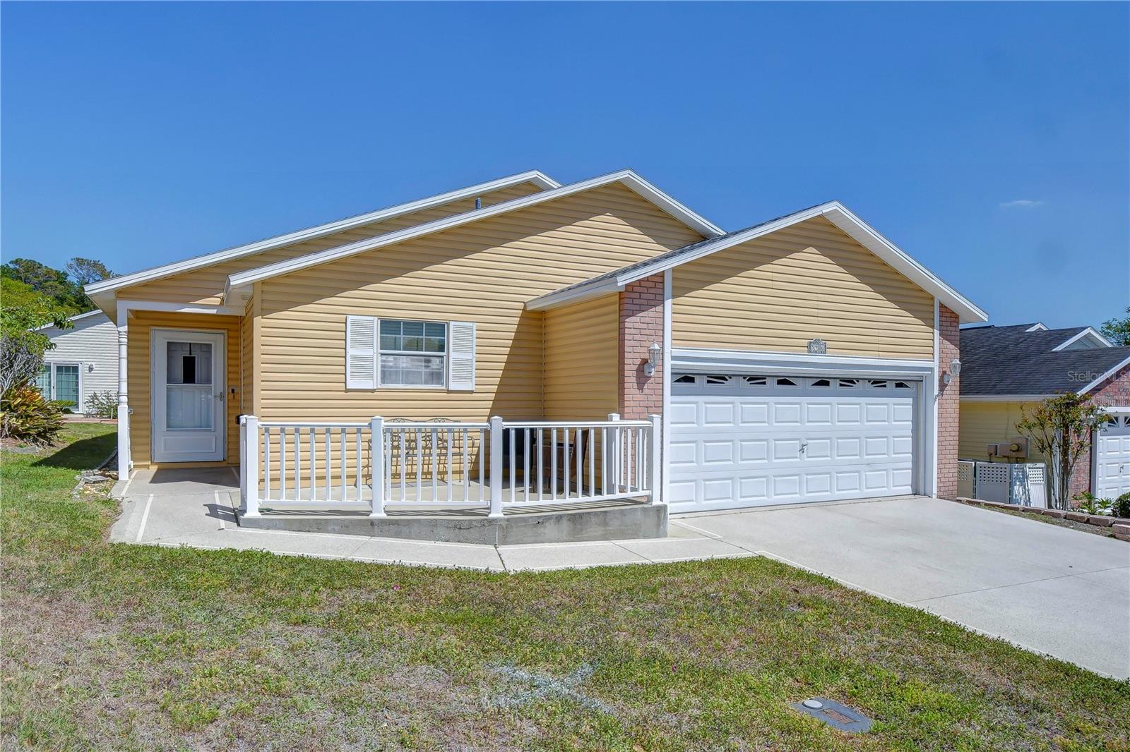 Photo of 5906 GREENBRIAR COURT ZEPHYRHILLS FL 33542