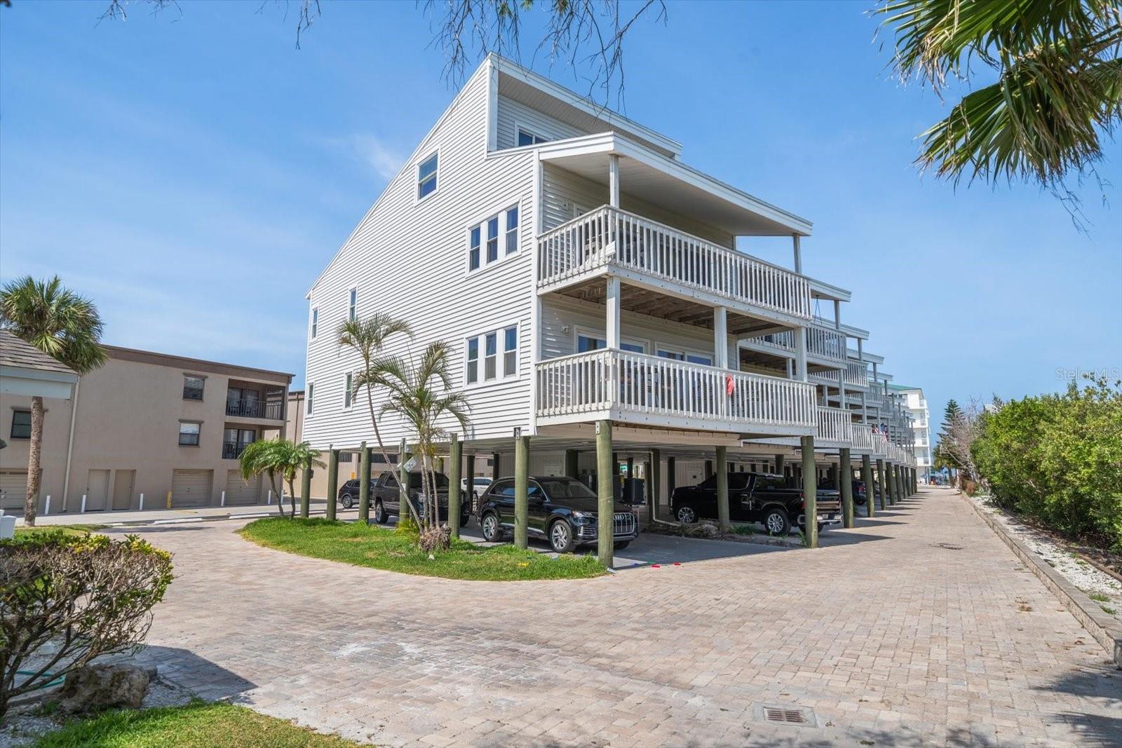 Photo of 19727 GULF BOULEVARD #210 INDIAN SHORES FL 33785