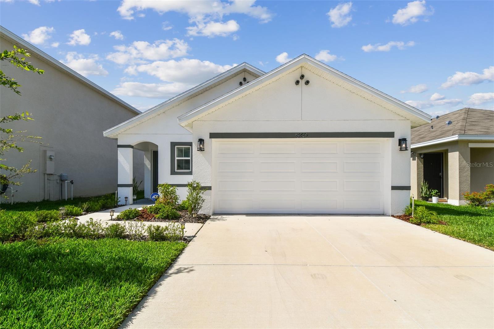 Photo of 36673 SPANISH ROSE DRIVE DADE CITY FL 33525