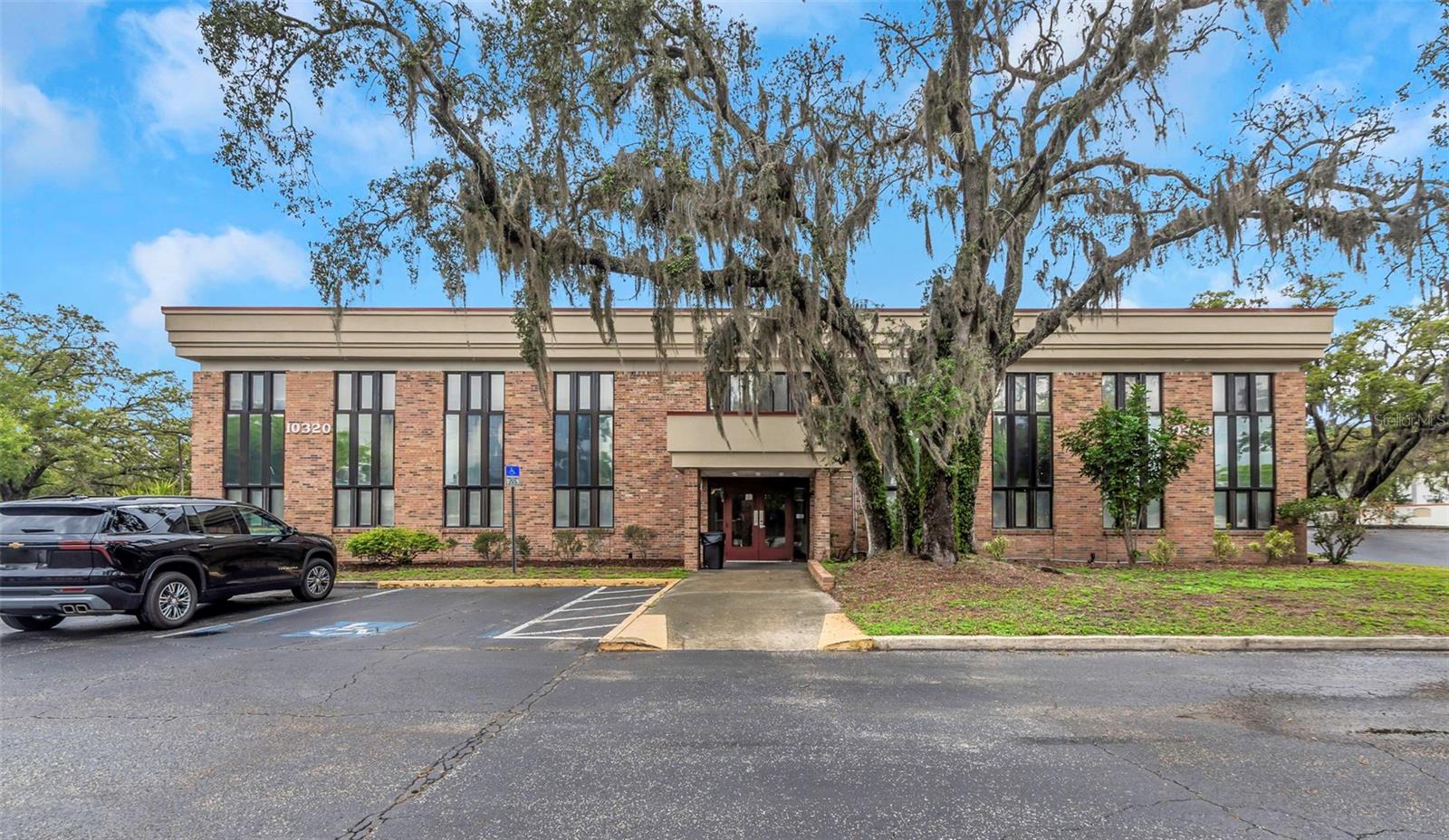 Photo of 10320 N 56TH STREET #100 TEMPLE TERRACE FL 33617