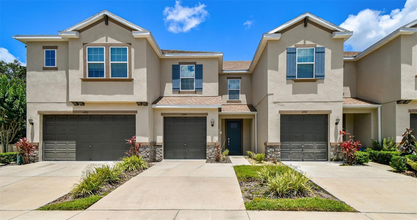 Photo of 6745 CITRUS CREEK LANE TAMPA FL 33625