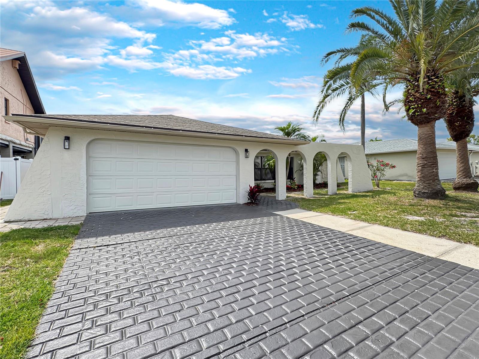Photo of 9907 ISLAND HARBOR DRIVE PORT RICHEY FL 34668