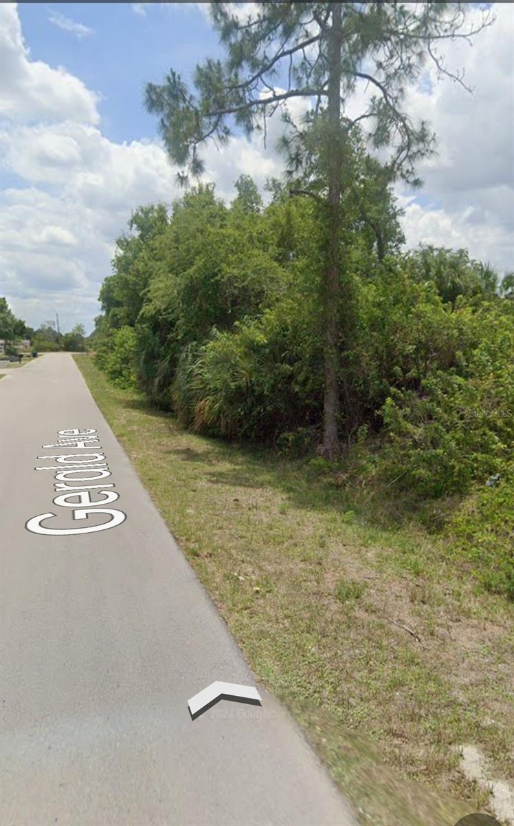 Photo of 809 GERALD AVENUE LEHIGH ACRES FL 33936