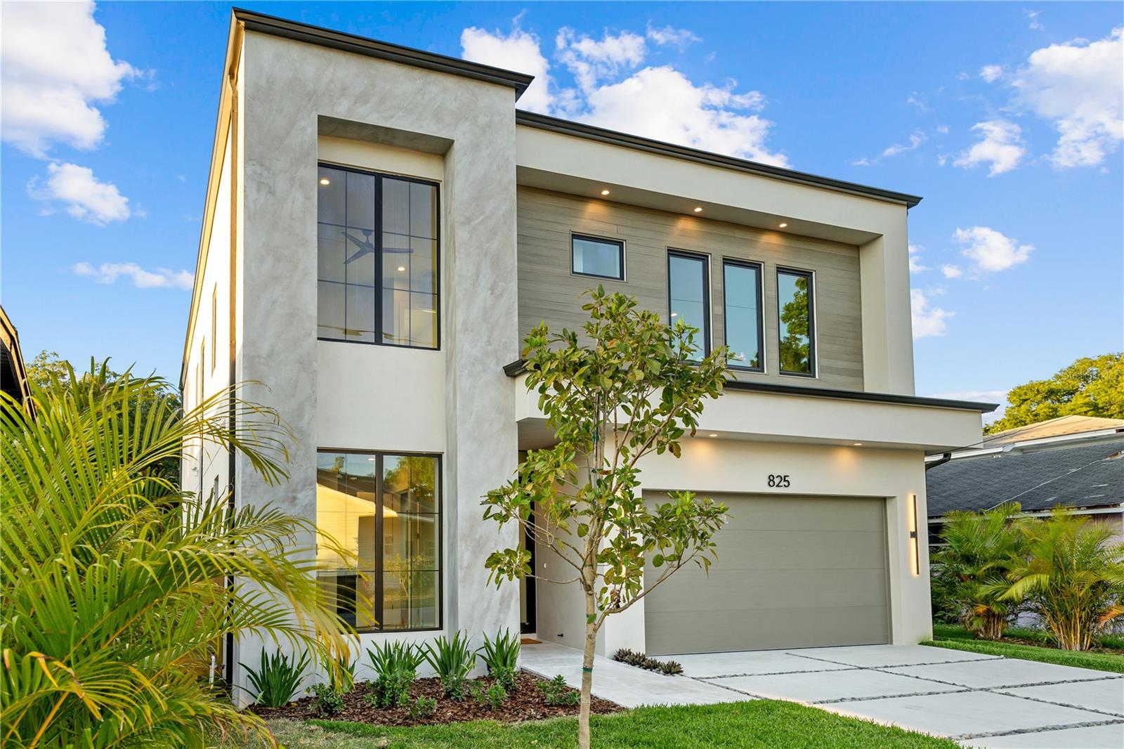 Photo of 910 W VIRGINIA AVENUE TAMPA FL 33603