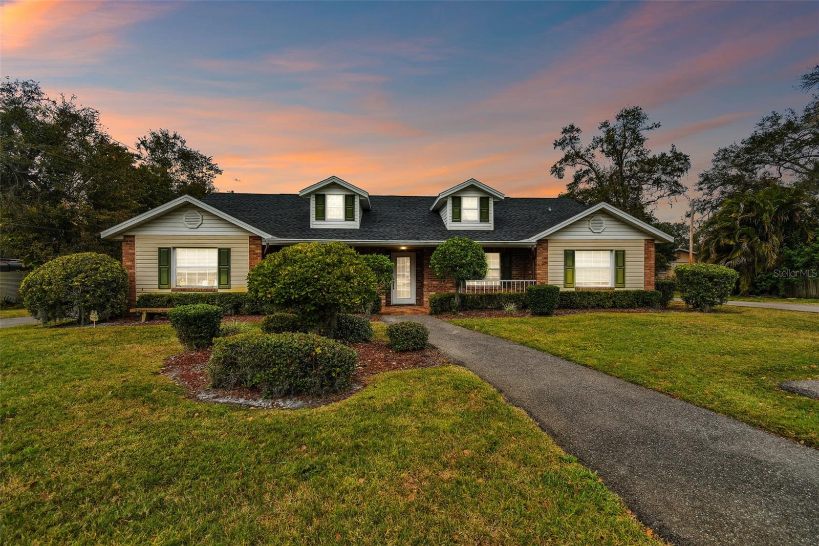 Photo of 10510 GIBSONTON DRIVE RIVERVIEW FL 33578