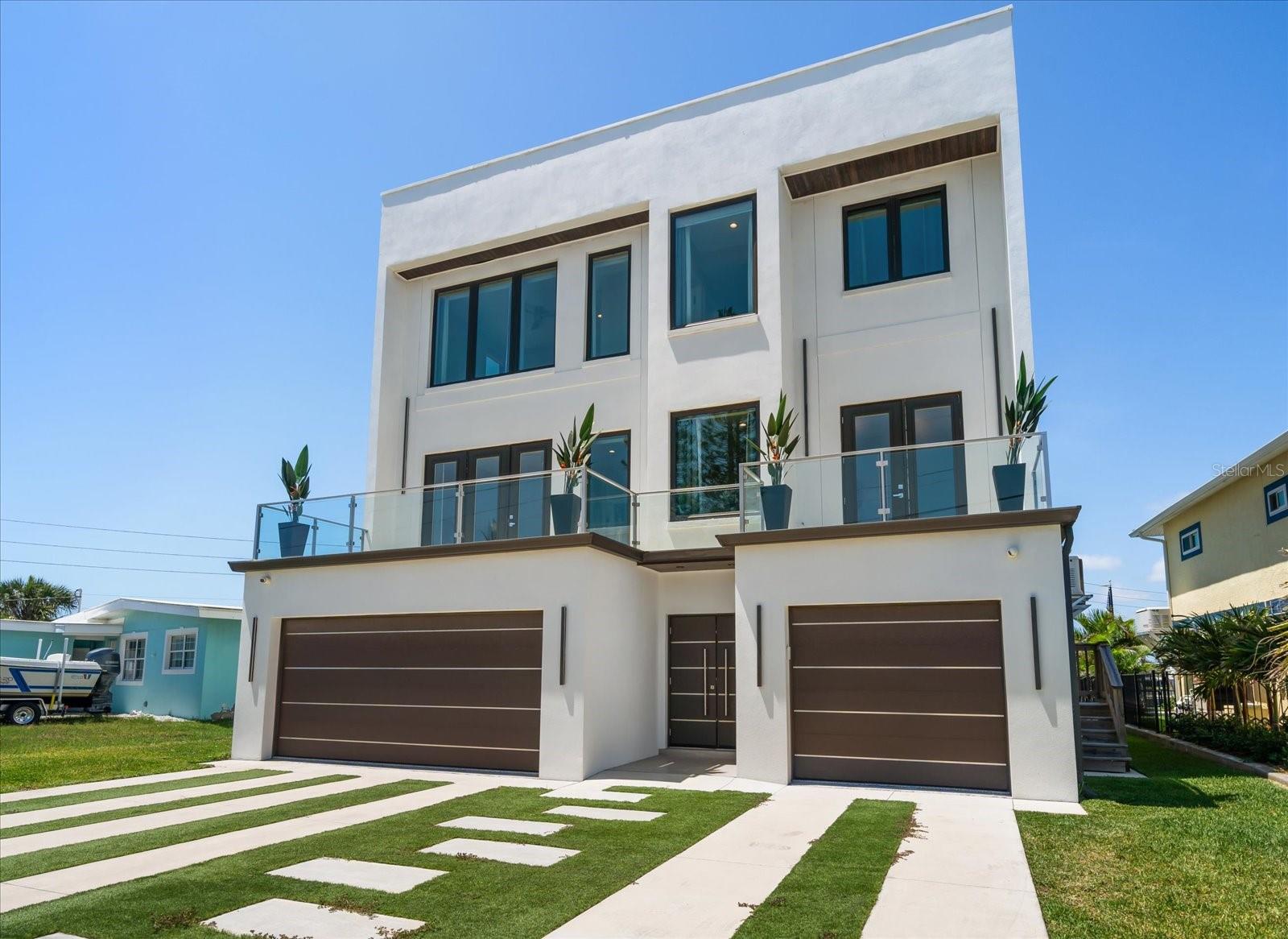 Photo of 16047 REDINGTON DRIVE REDINGTON BEACH FL 33708