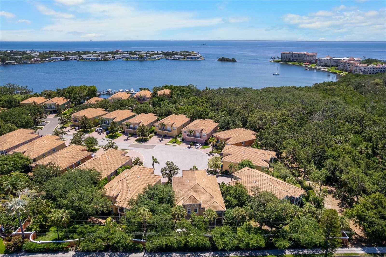 Photo of 191 BANYAN BAY DRIVE ST PETERSBURG FL 33705
