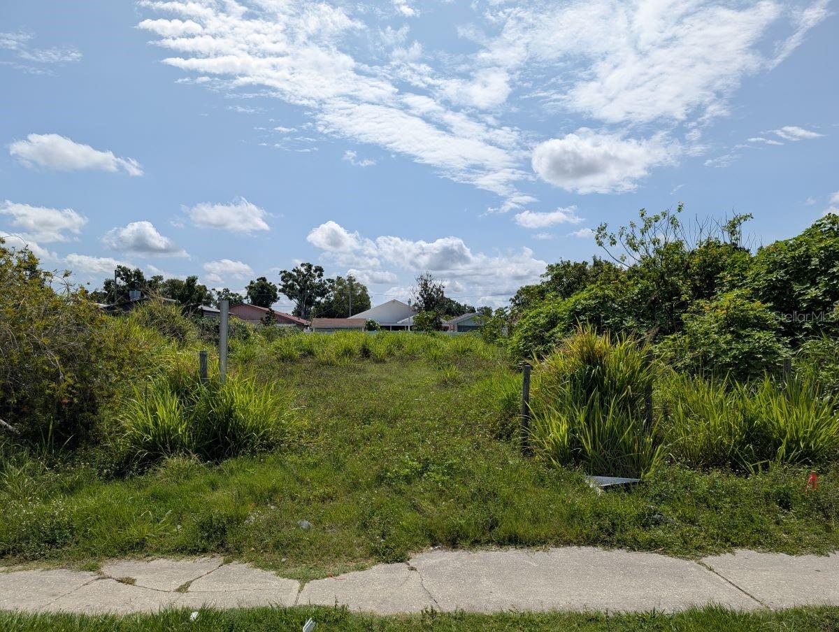 Photo of 7007 N MANHATTAN AVENUE TAMPA FL 33614