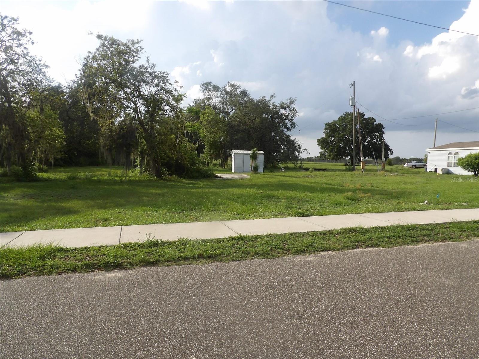 Photo of 2817 RICHARDSON ROAD BARTOW FL 33830