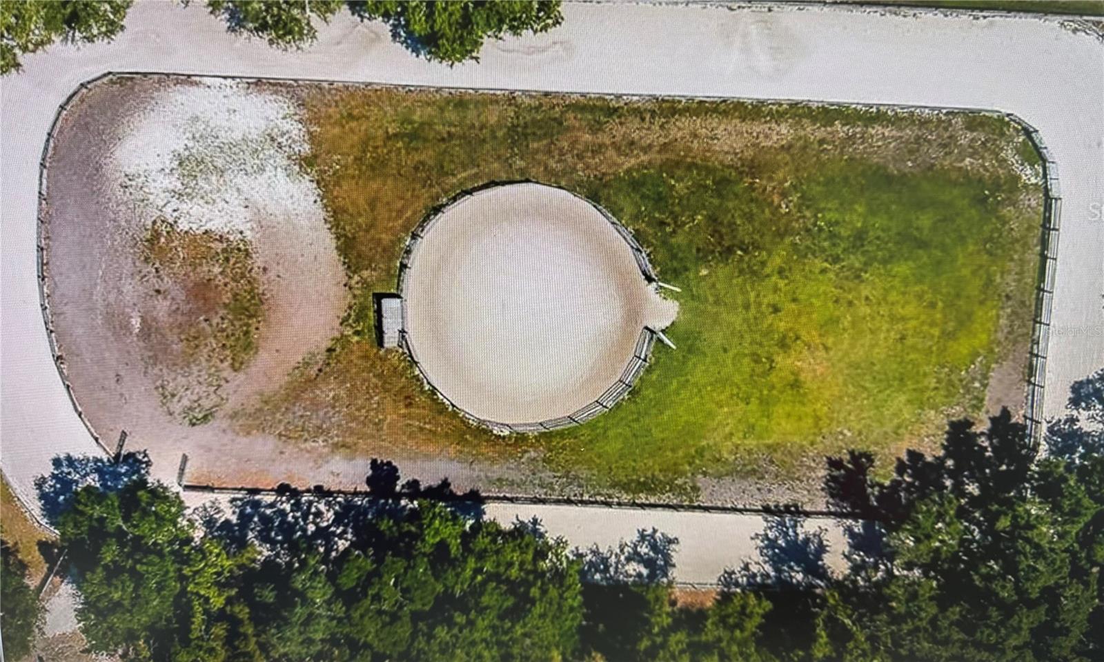 Photo of 10520 HENDERSON ROAD TAMPA FL 33625
