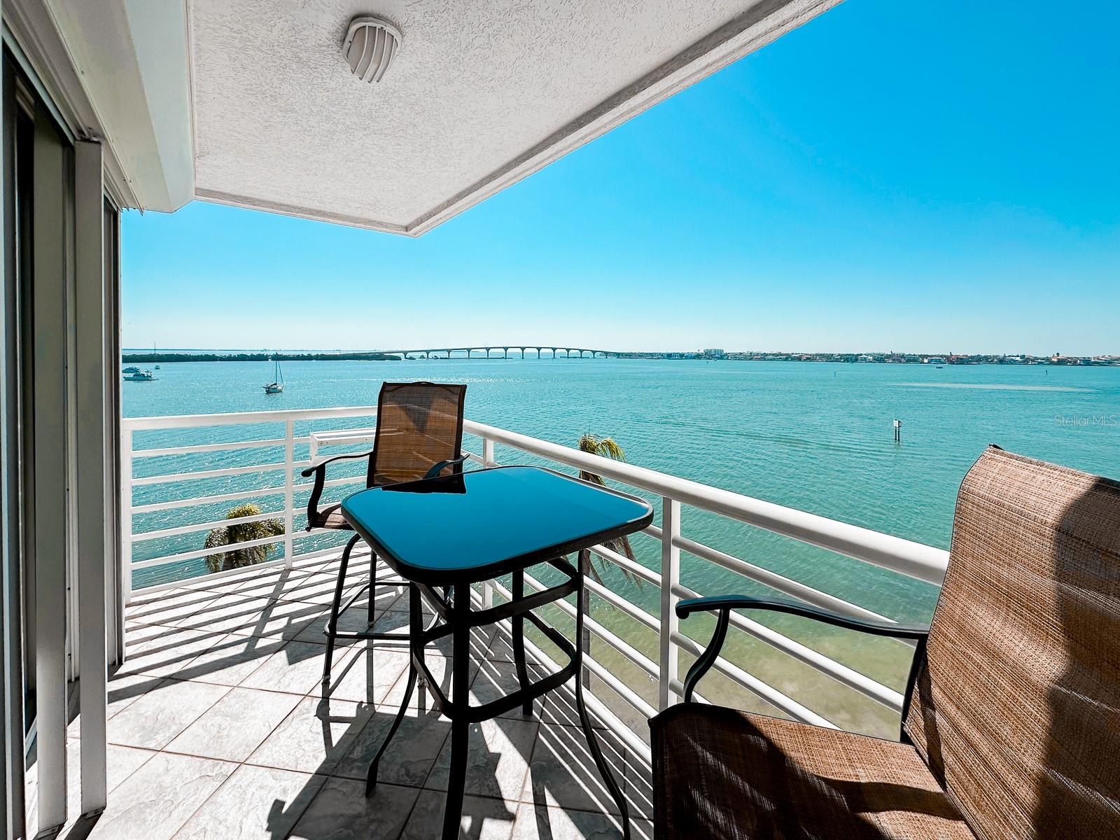 Photo of 6105 BAHIA DEL MAR CIRCLE #682 ST PETERSBURG FL 33715