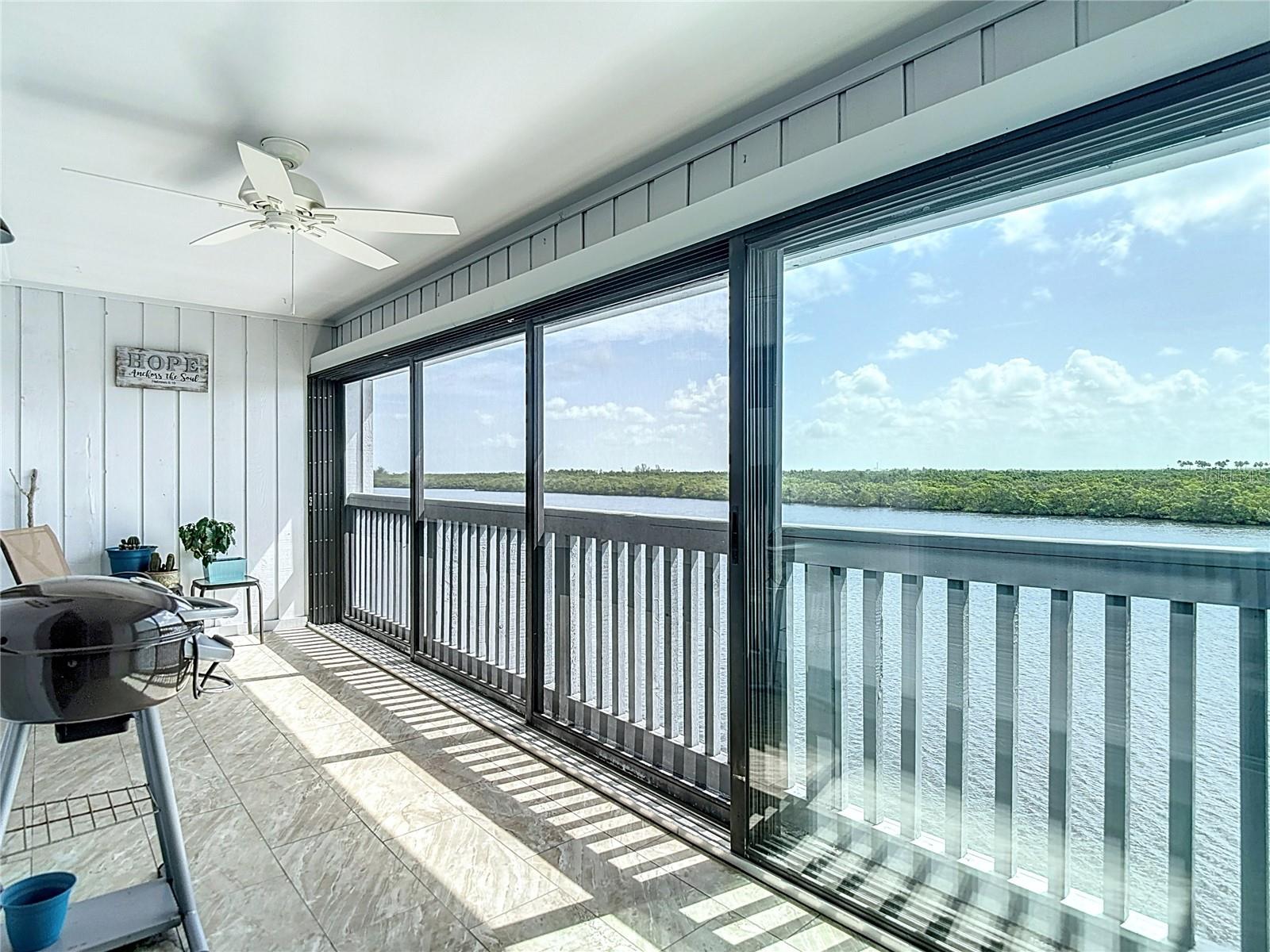 Photo of 809 BAHIA DEL SOL DRIVE #72 RUSKIN FL 33570