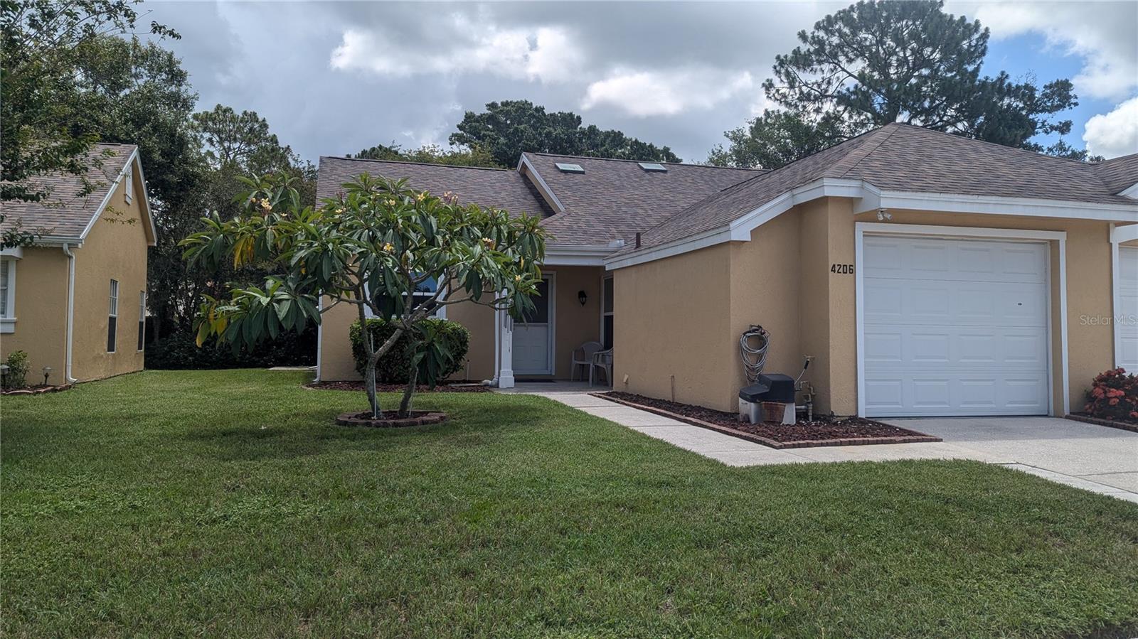 Photo of 4206 REVERE CIRCLE NEW PORT RICHEY FL 34653
