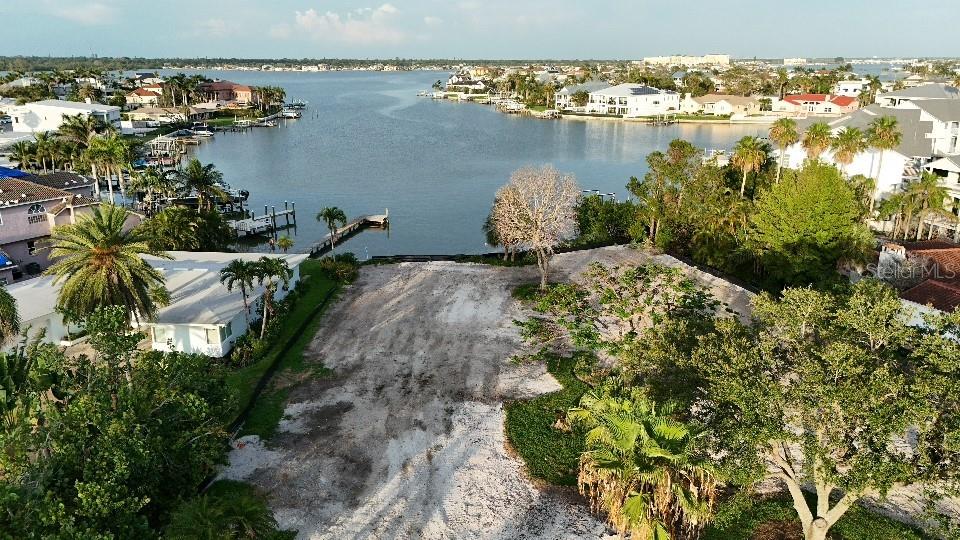 Photo of 179 BATH CLUB BOULEVARD NORTH REDINGTON BEACH FL 33708