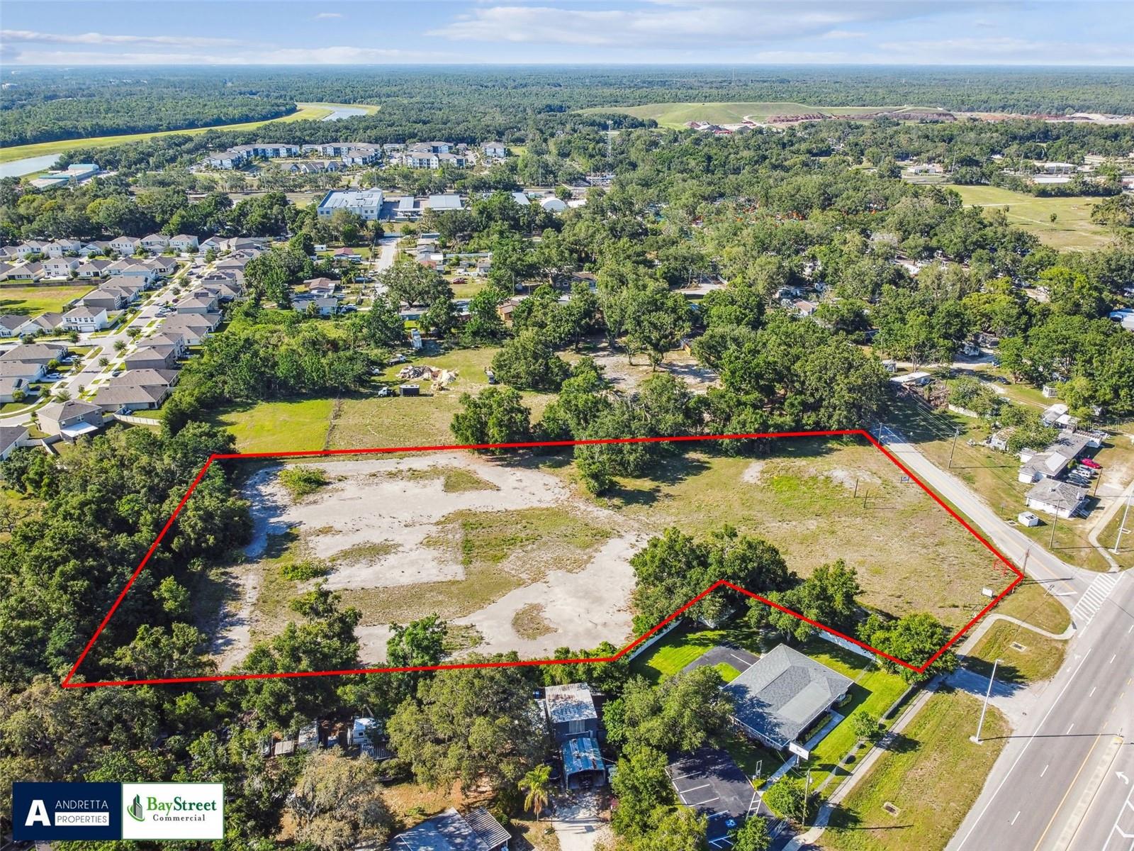 Photo of 11102 N 301 HIGHWAY THONOTOSASSA FL 33592