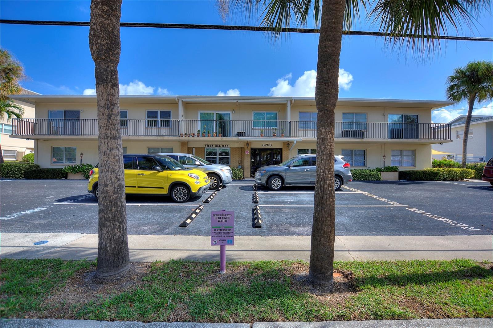 Photo of 3753 46TH AVENUE #10 ST PETERSBURG FL 33711