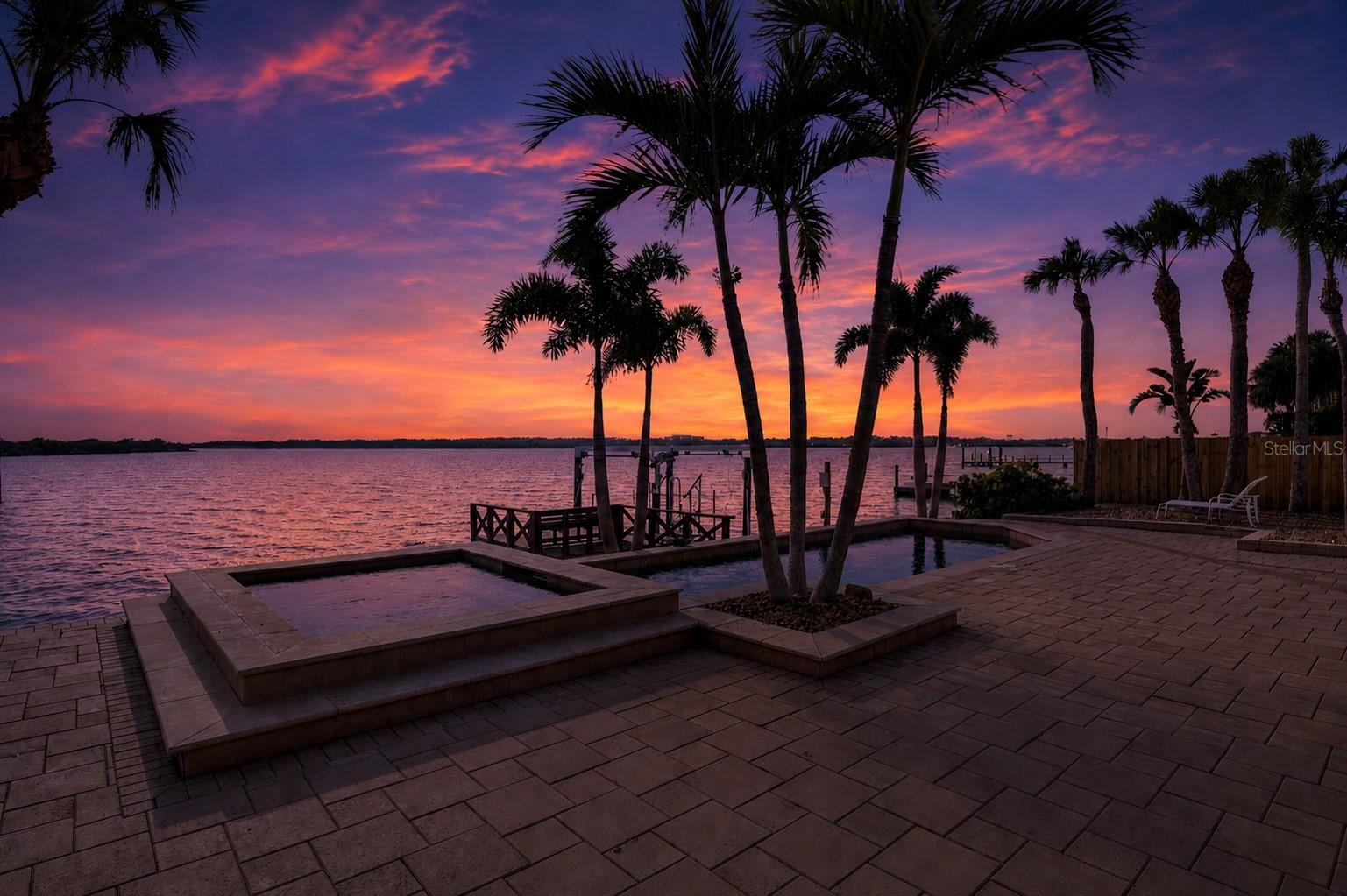 Photo of 8400 35TH AVENUE ST PETERSBURG FL 33710