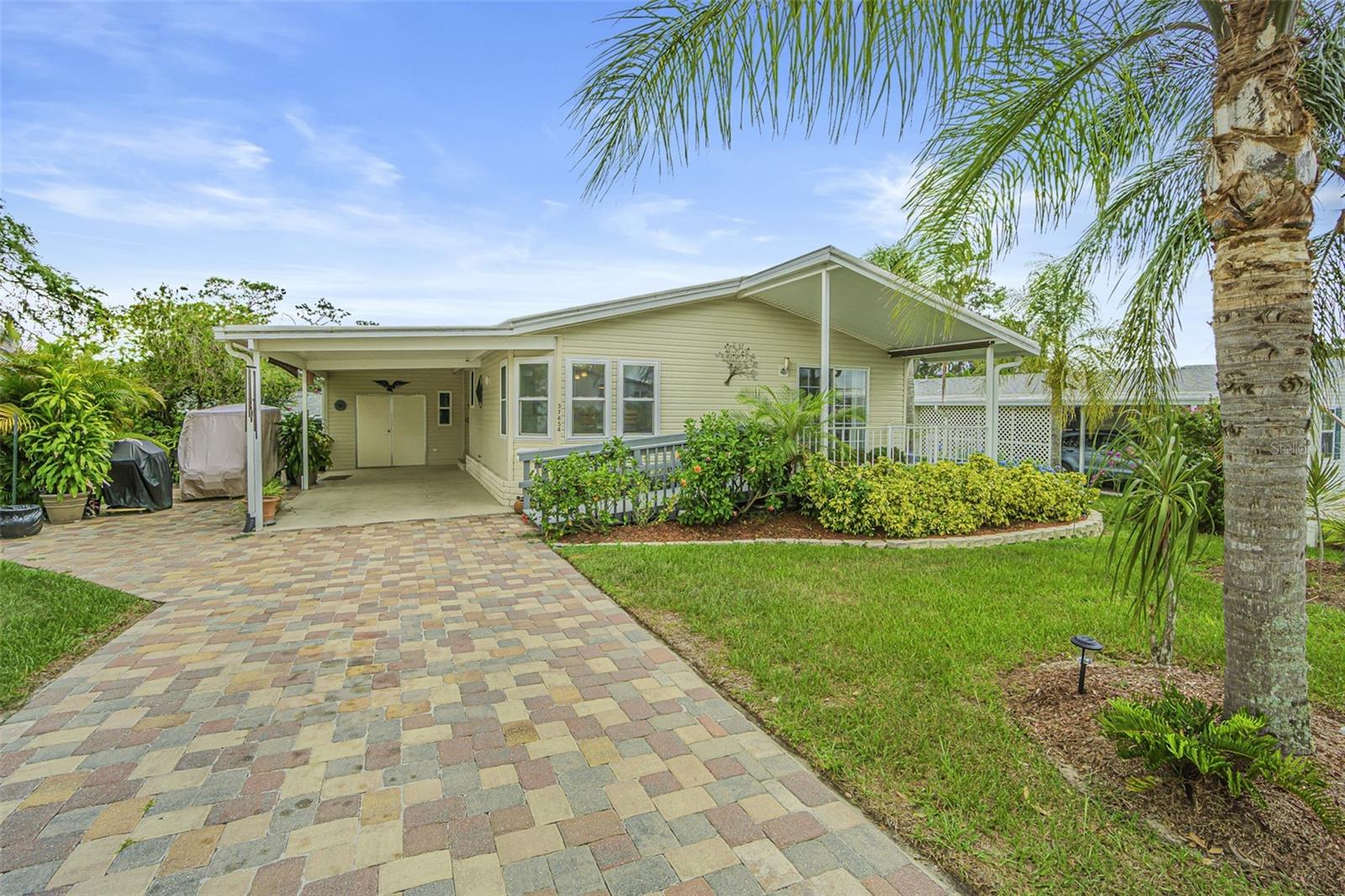 Photo of 37654 NEUKOM AVENUE ZEPHYRHILLS FL 33541