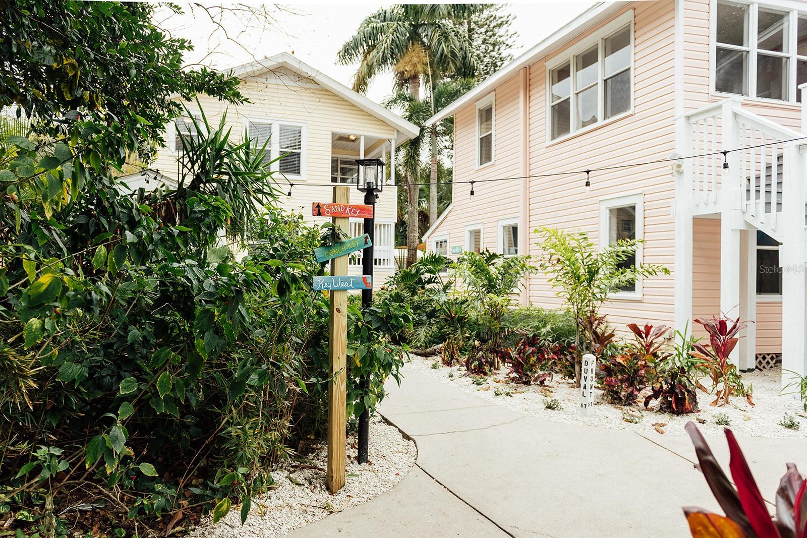 Photo of 809 10TH AVENUE #3 ST PETERSBURG FL 33701