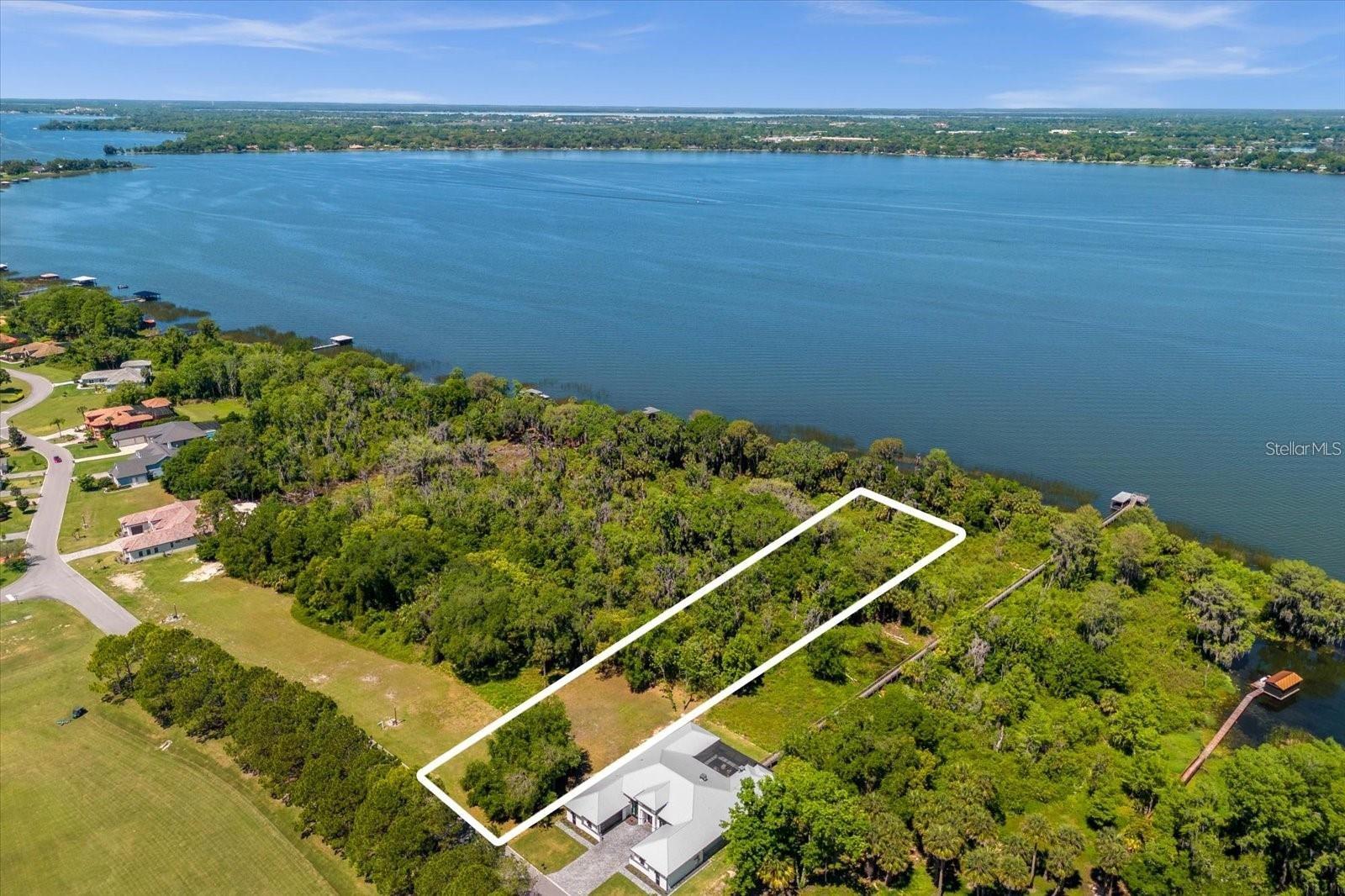 Photo of BLUE HERON CIRCLE #Lot K-10 TAVARES FL 32778