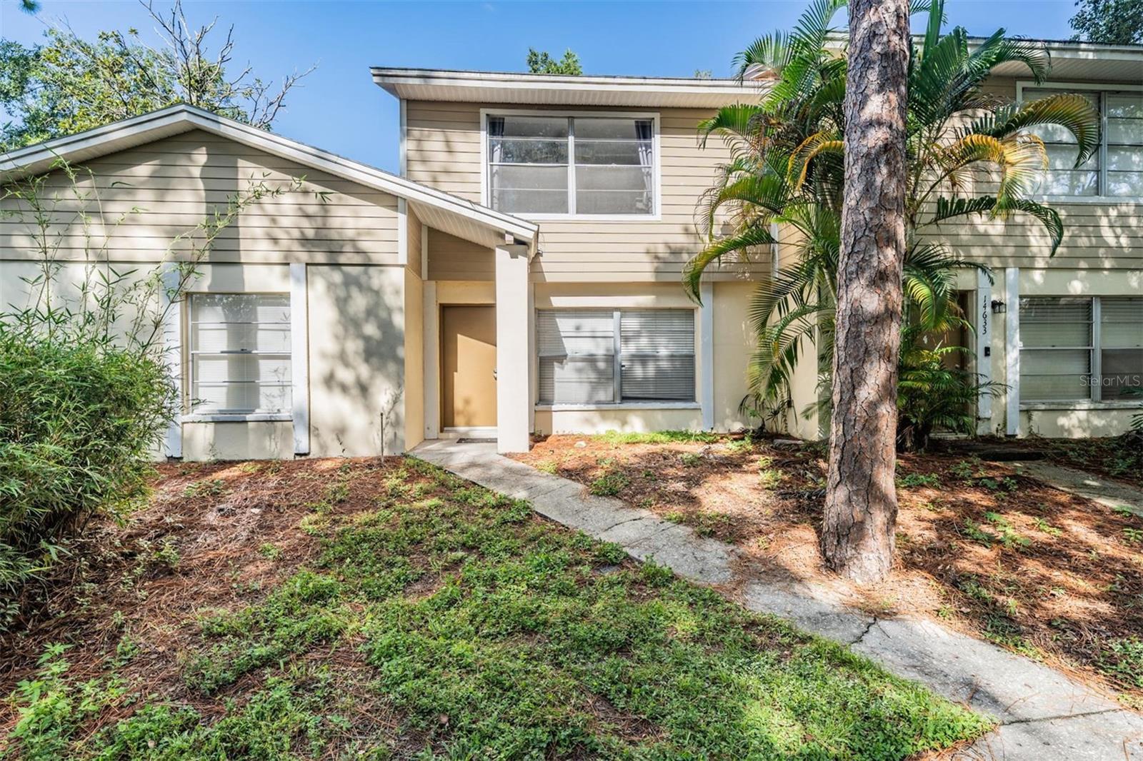 Photo of 14631 LAKE FOREST DRIVE LUTZ FL 33559