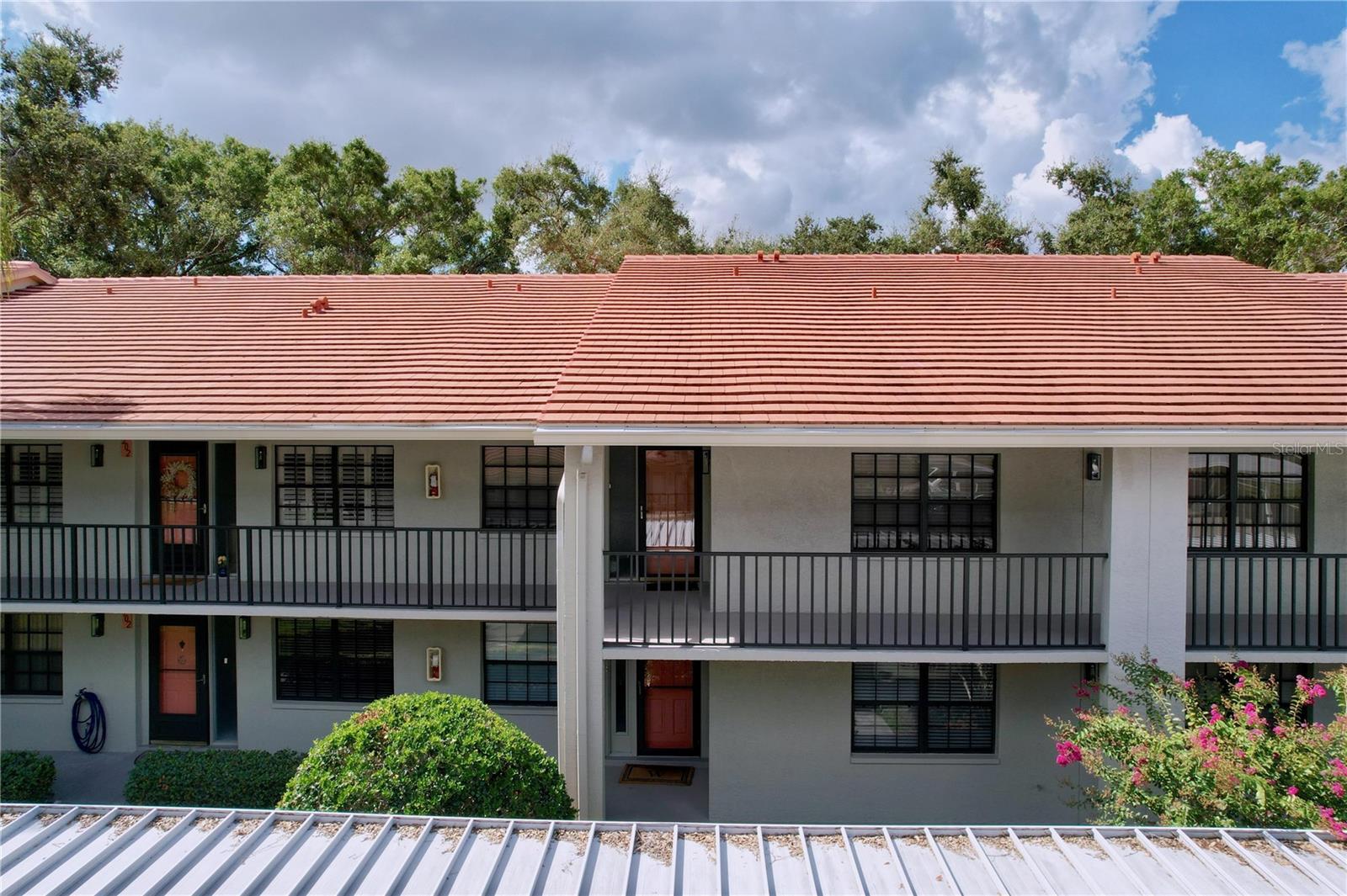 Photo of 2020 LAKEVIEW DRIVE #203 CLEARWATER FL 33763
