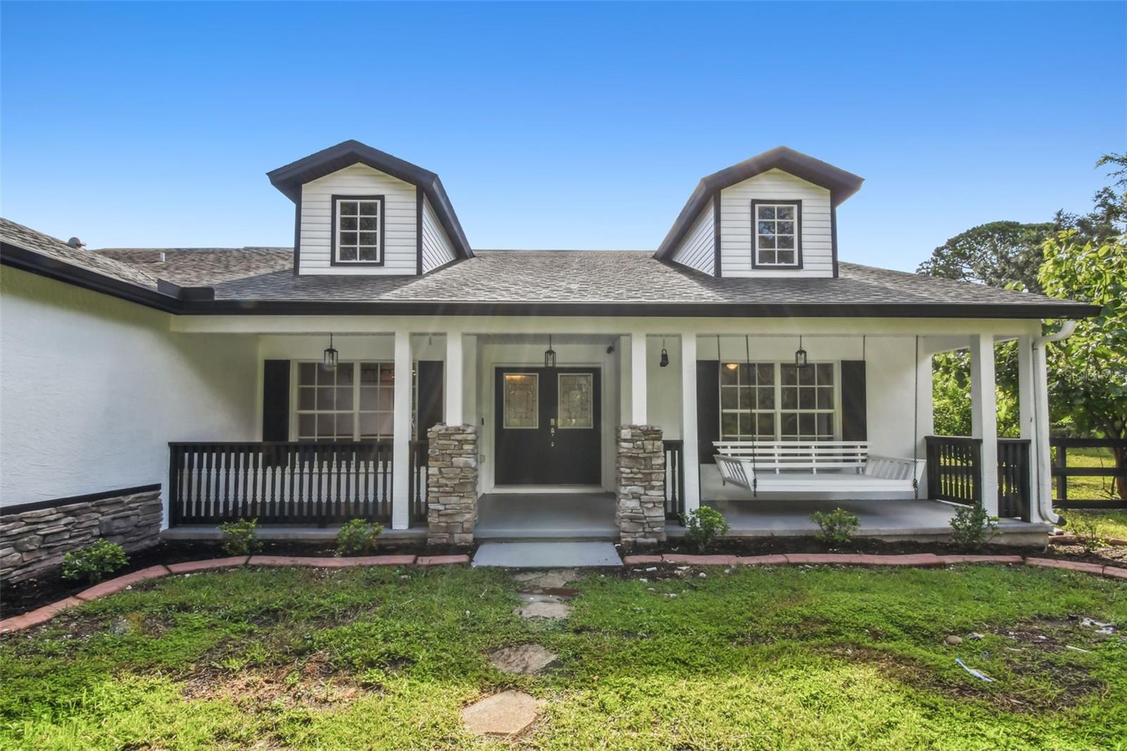 Photo of 2513 N VALRICO ROAD SEFFNER FL 33584