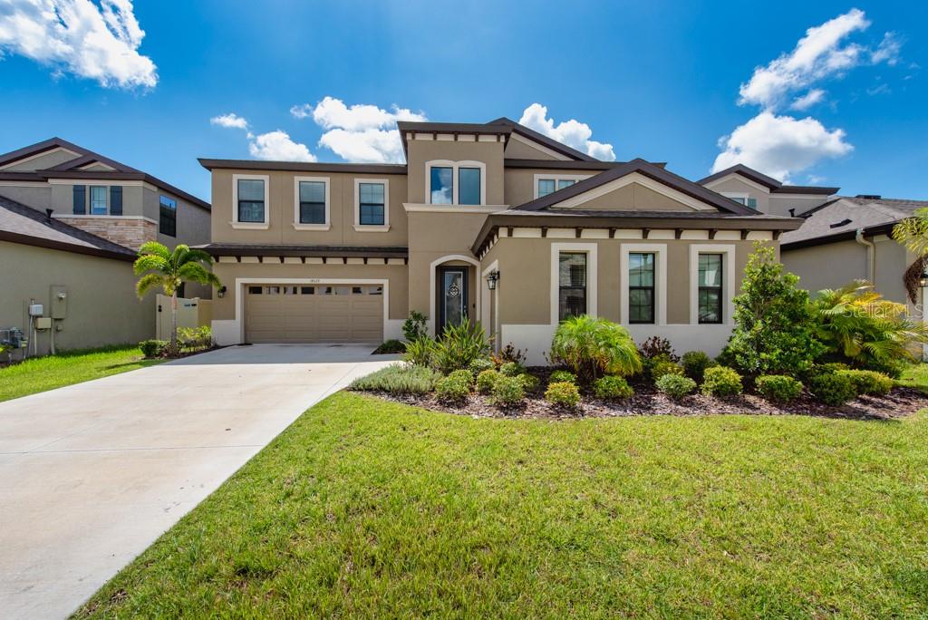 Photo of 14529 WOODLAND SPUR DRIVE LITHIA FL 33547