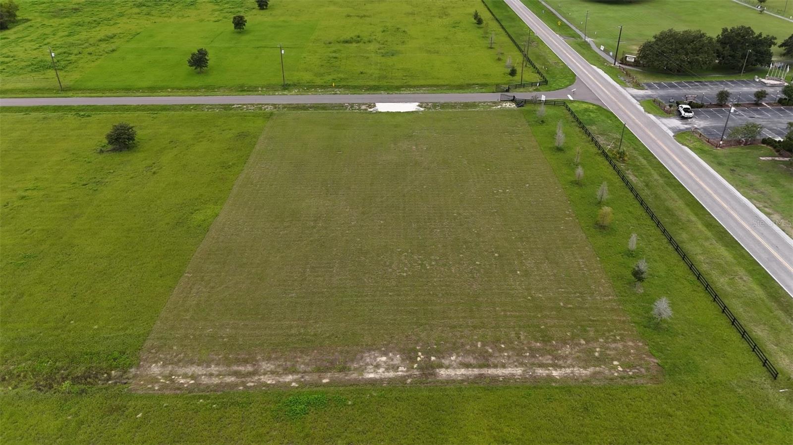 Photo of 14964 CRIMSON OAKS TR DADE CITY FL 33525