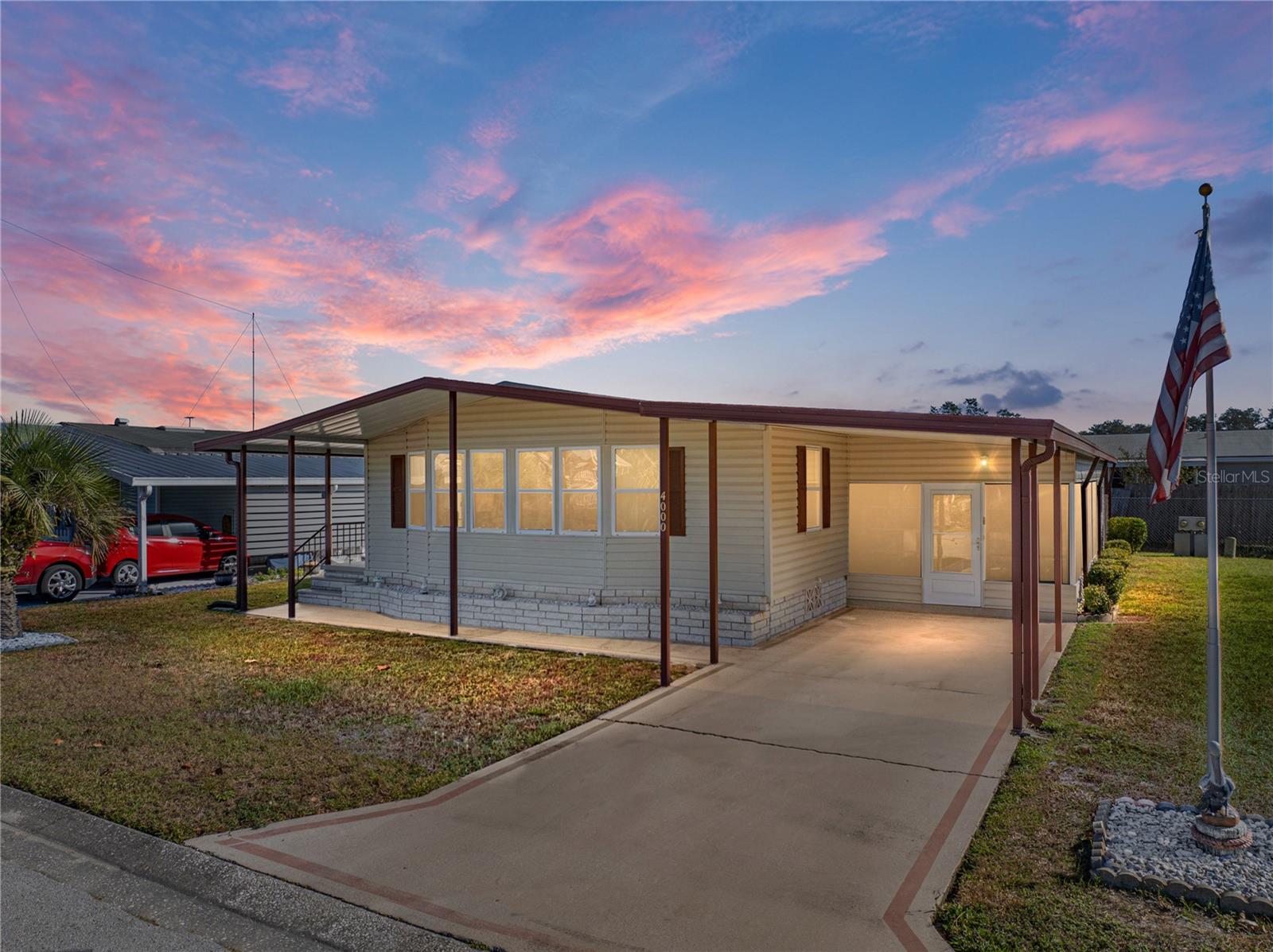 Photo of 4000 WILLIAM HUME DRIVE ZEPHYRHILLS FL 33541
